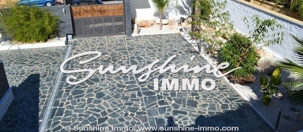 Villa for sale in Alhaurin-De-La-Torre, Malaga