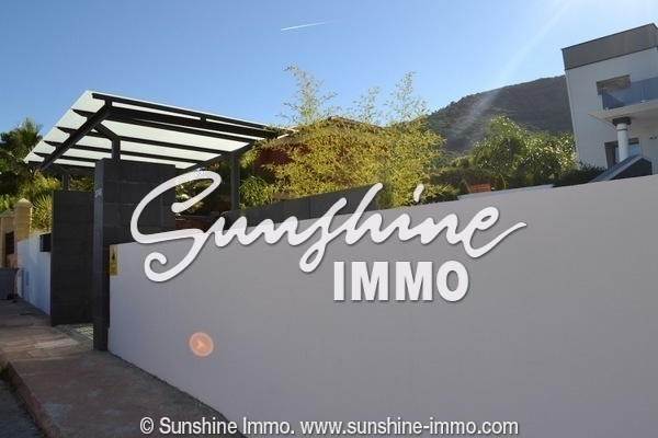 Villa for sale in Alhaurin-De-La-Torre, Malaga