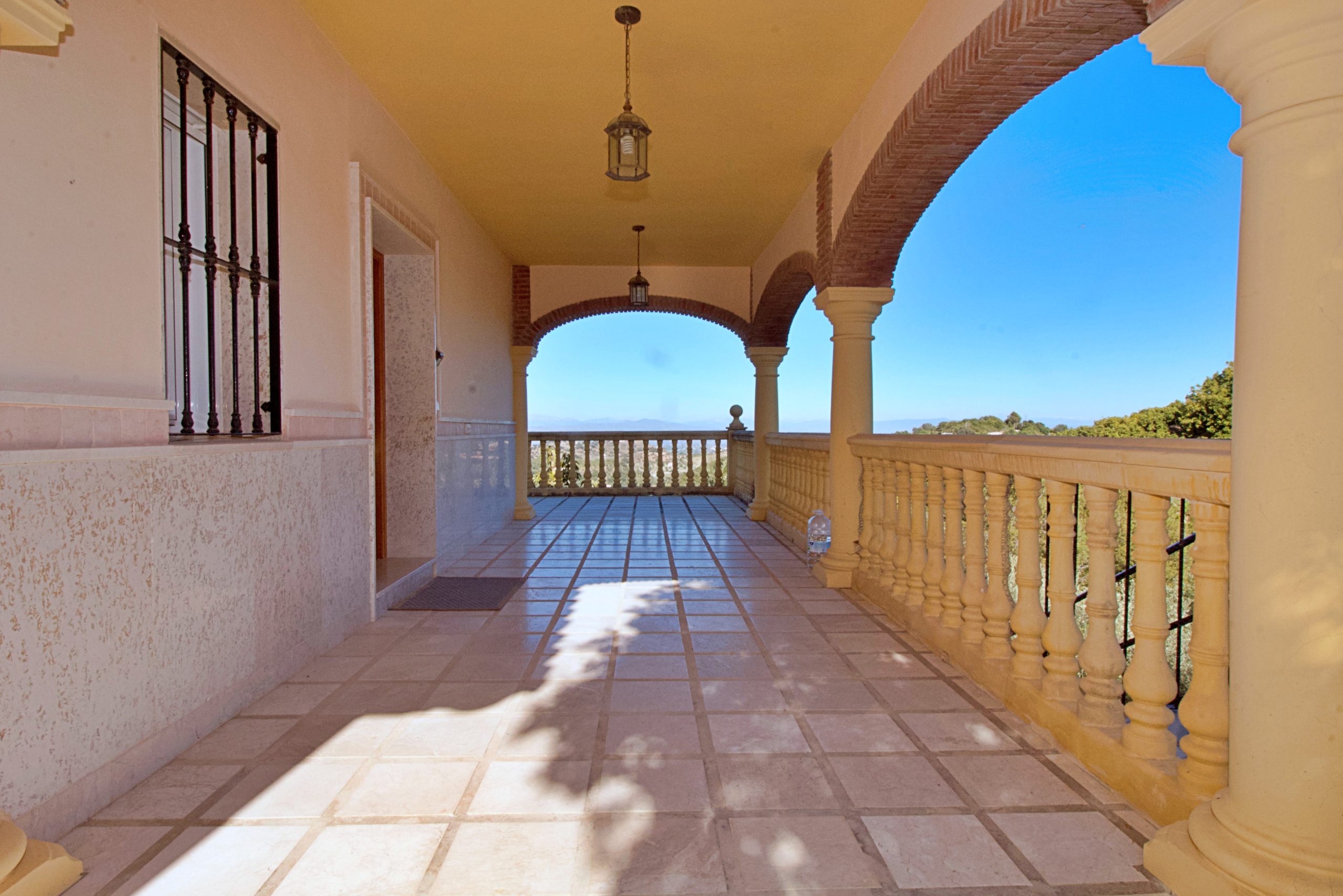 Chalet for sale in Coin, Malaga