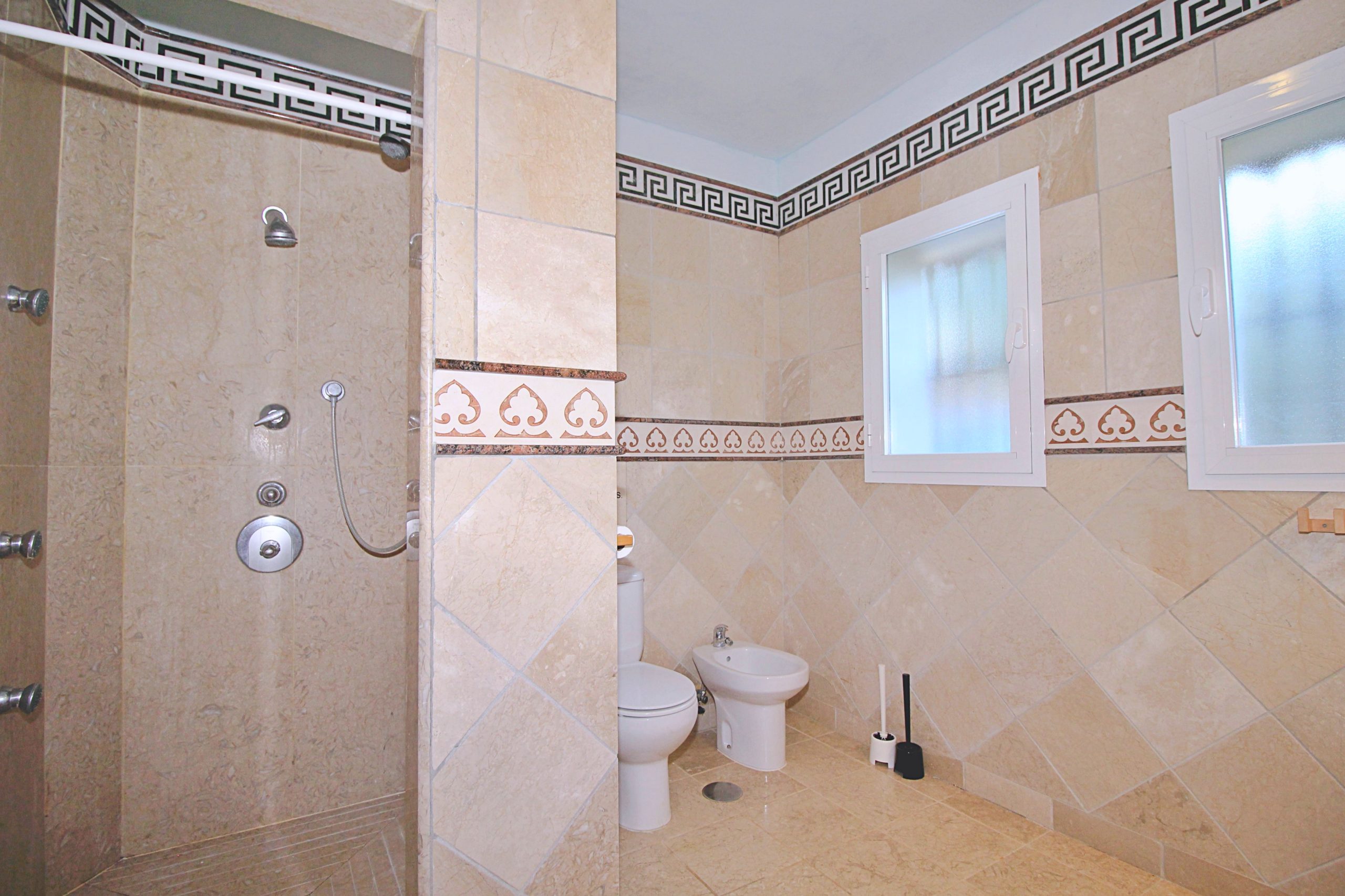 Chalet for sale in Coin, Malaga