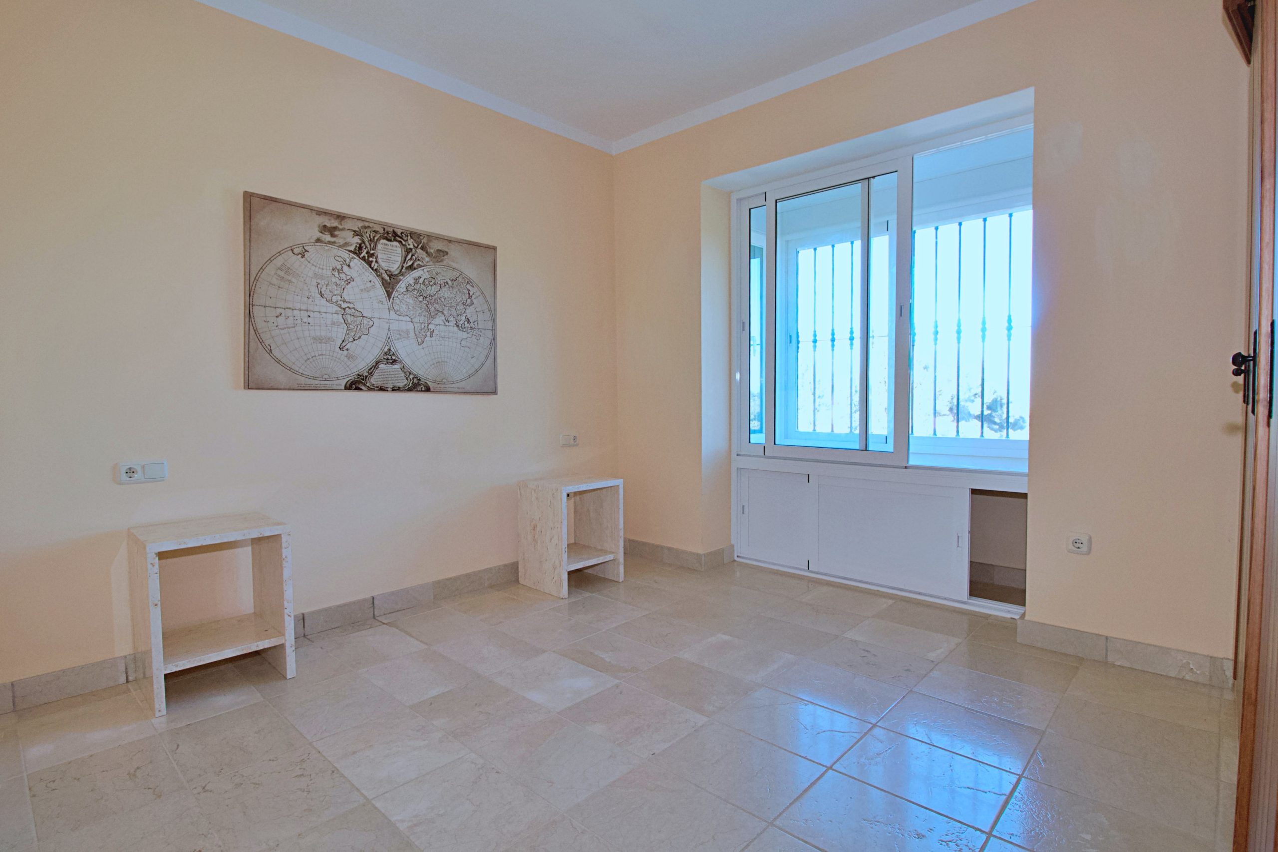 Chalet for sale in Coin, Malaga