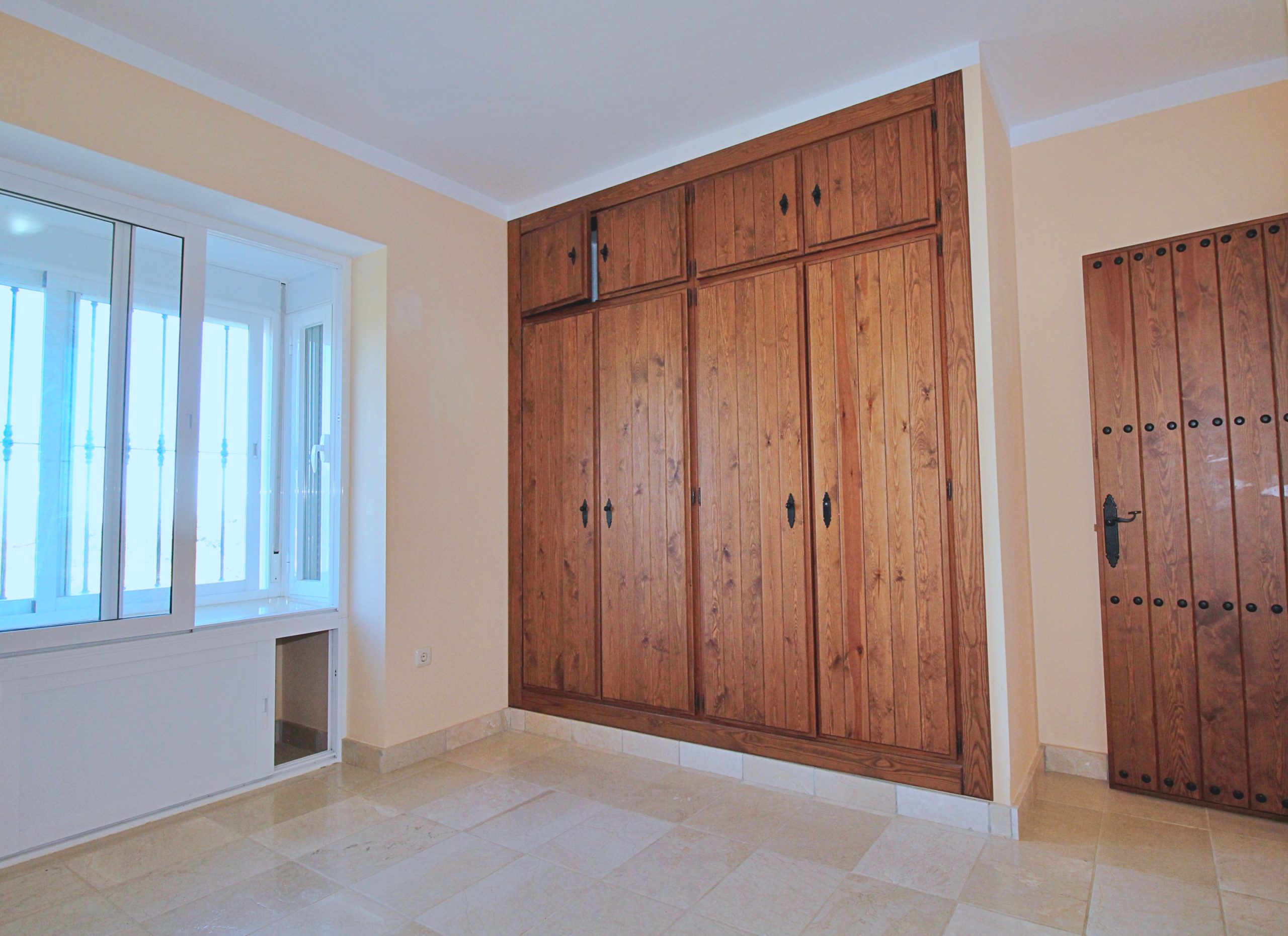 Chalet for sale in Coin, Malaga