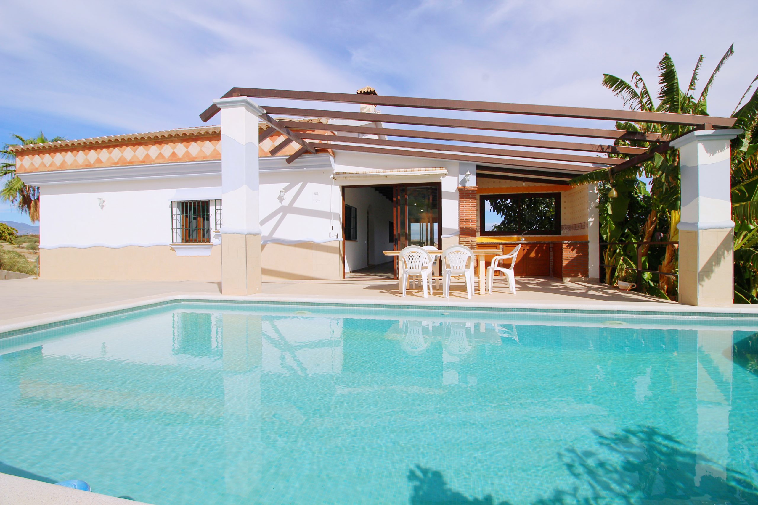 Chalet for sale in Coin, Malaga