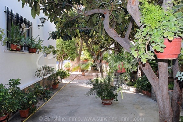 Villa for sale in Coin, Malaga