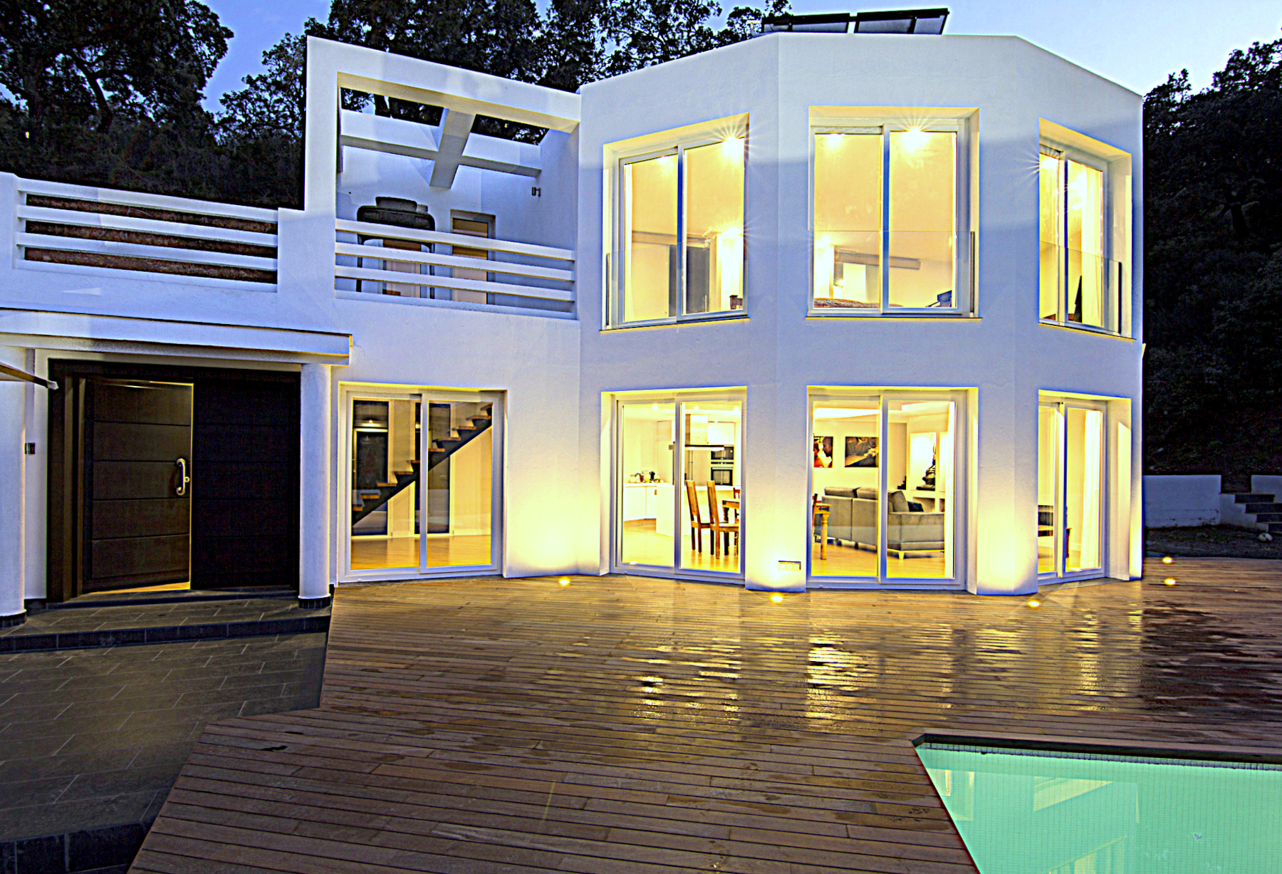 Villa for sale in Ojen, Malaga
