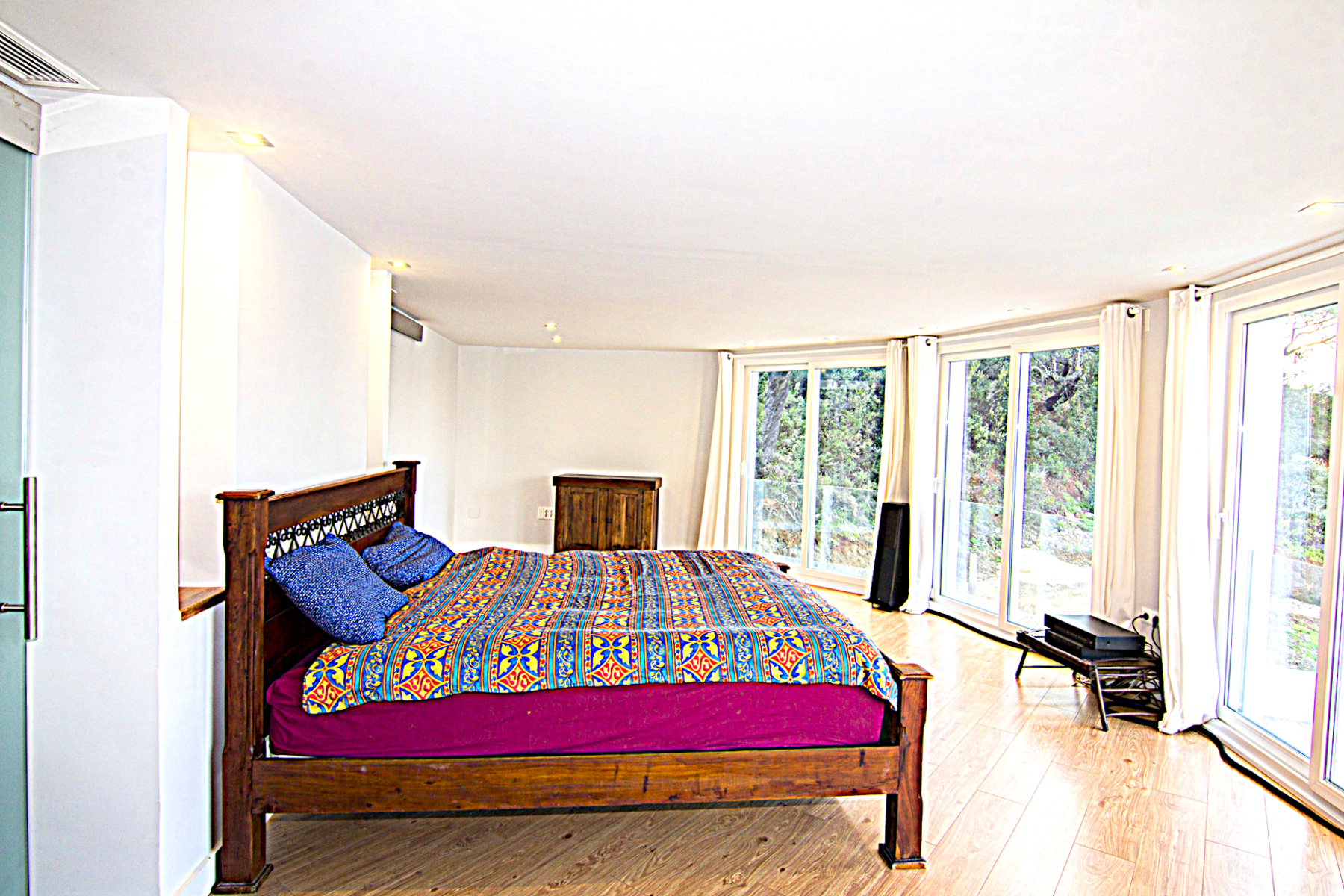 Villa for sale in Ojen, Malaga