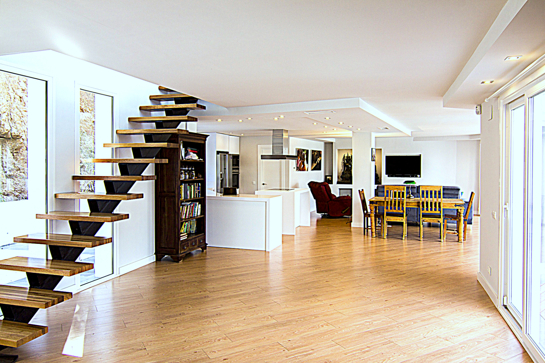 Villa for sale in Ojen, Malaga