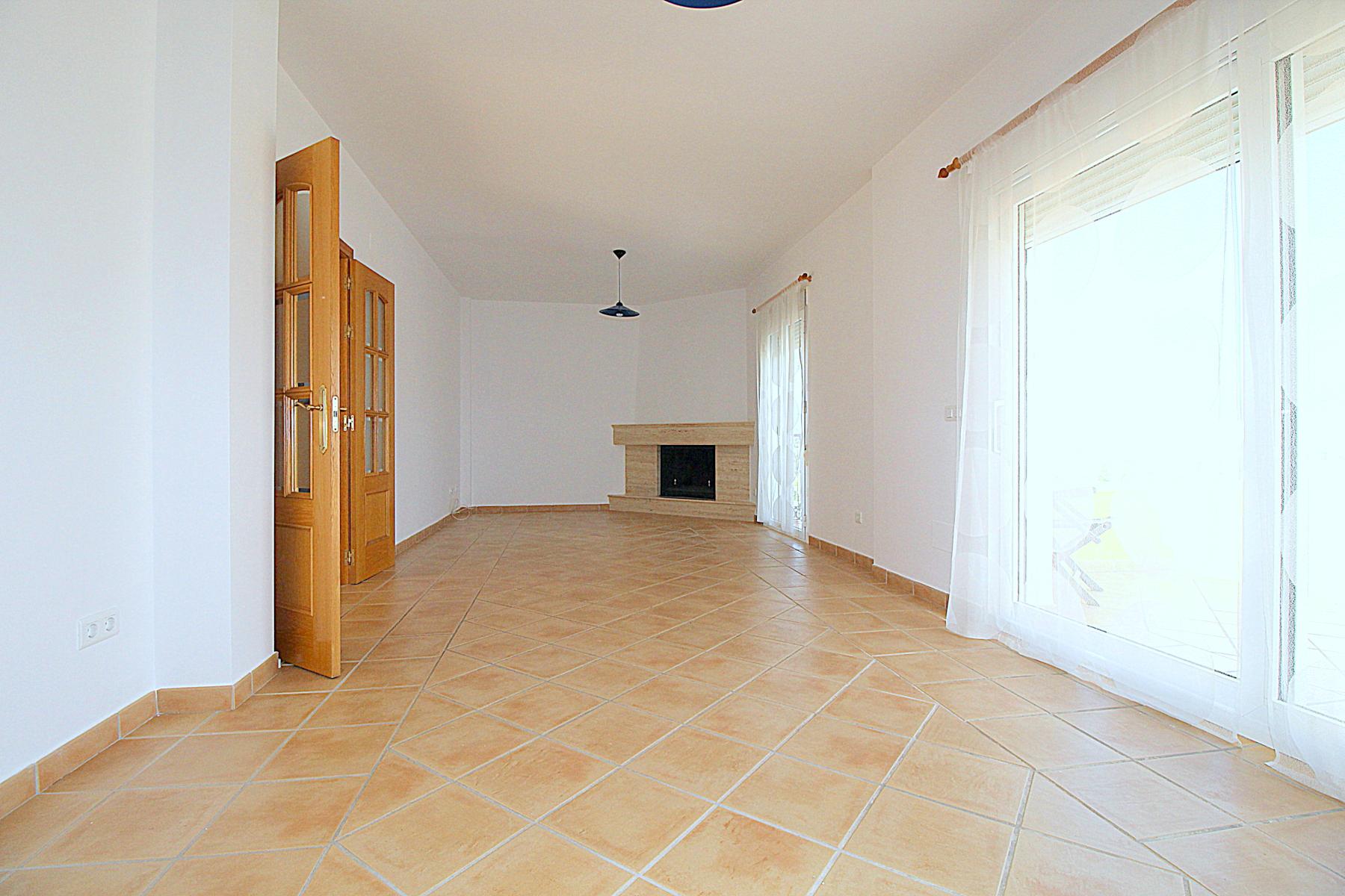 Chalet for sale in Coin, Malaga