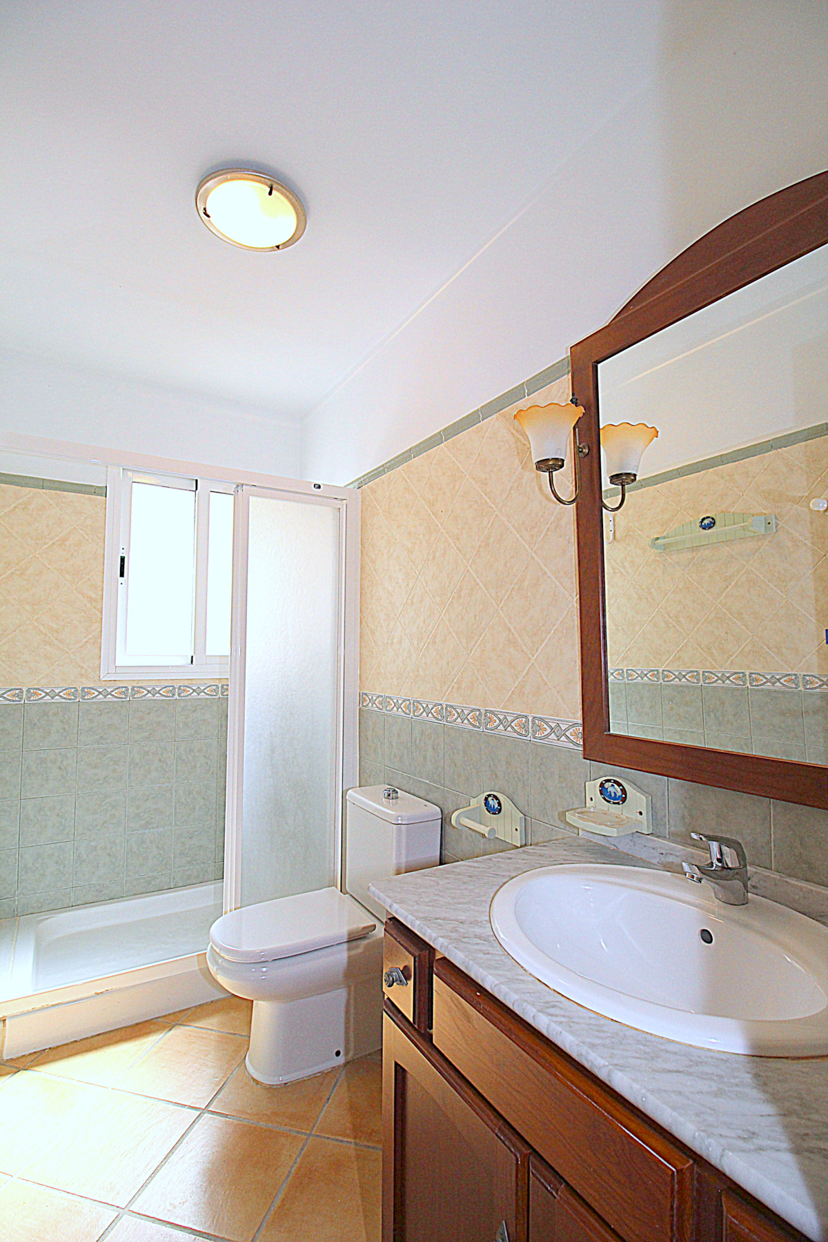 Chalet for sale in Coin, Malaga
