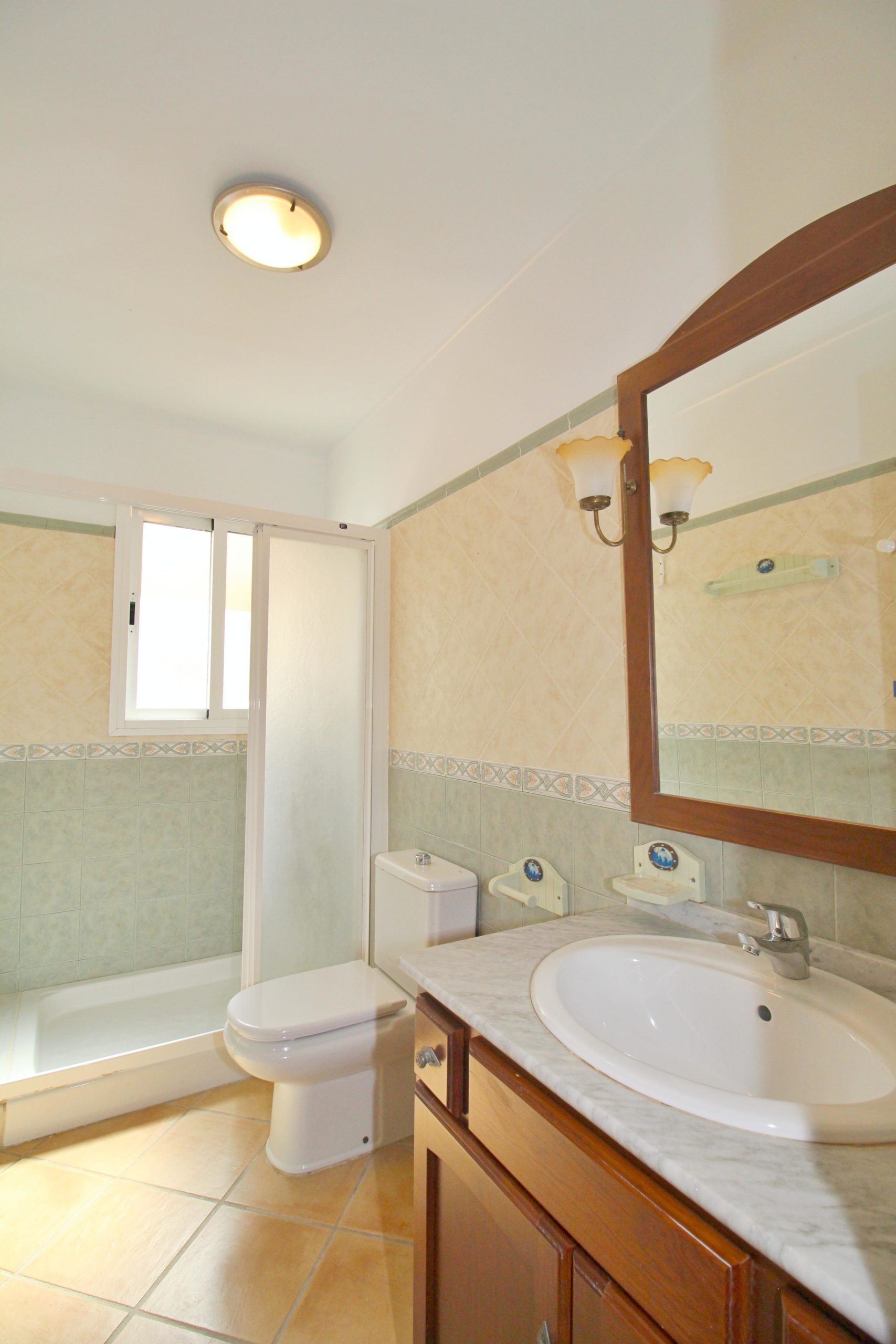 Chalet for sale in Coin, Malaga
