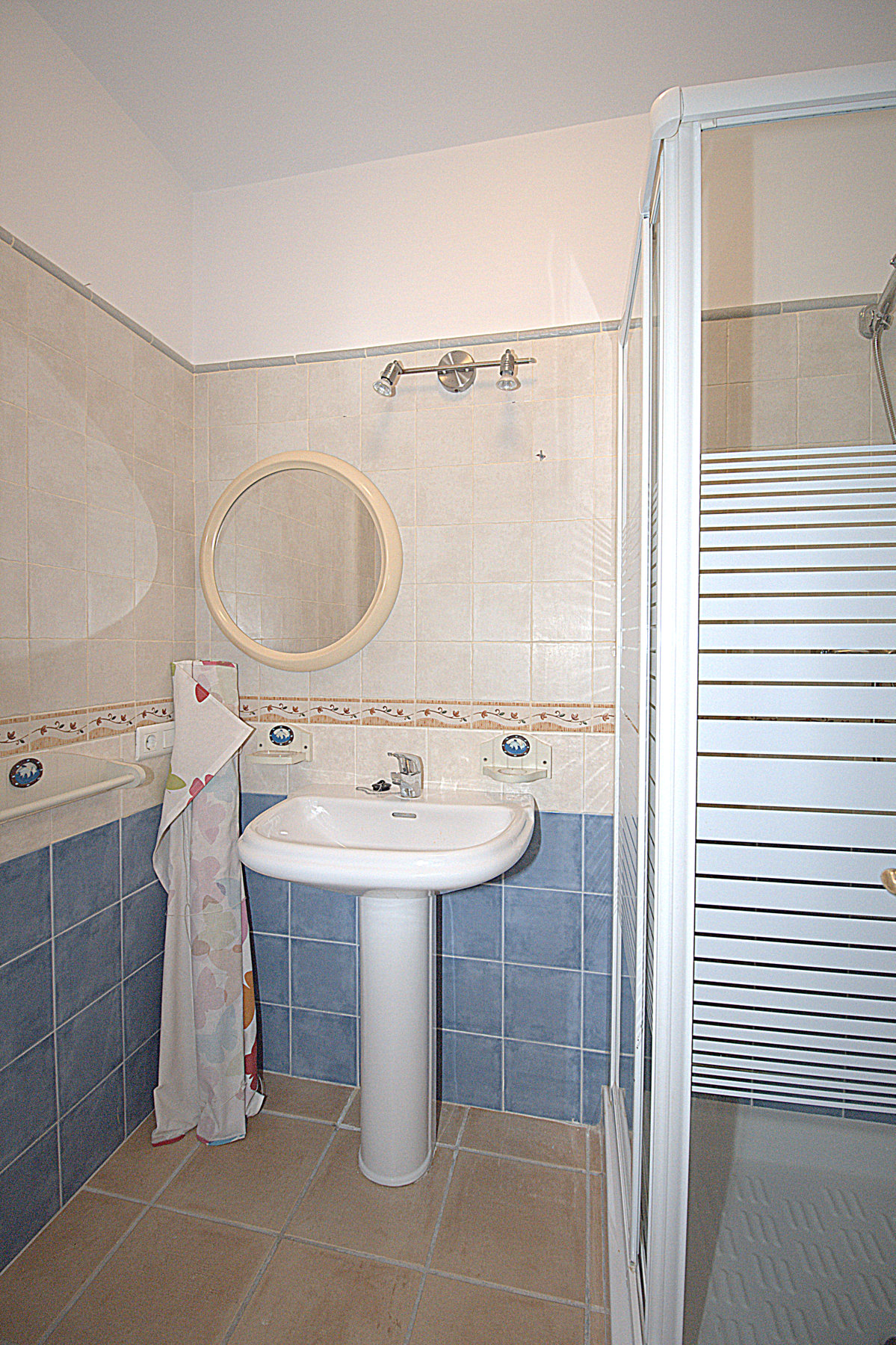 Chalet for sale in Coin, Malaga