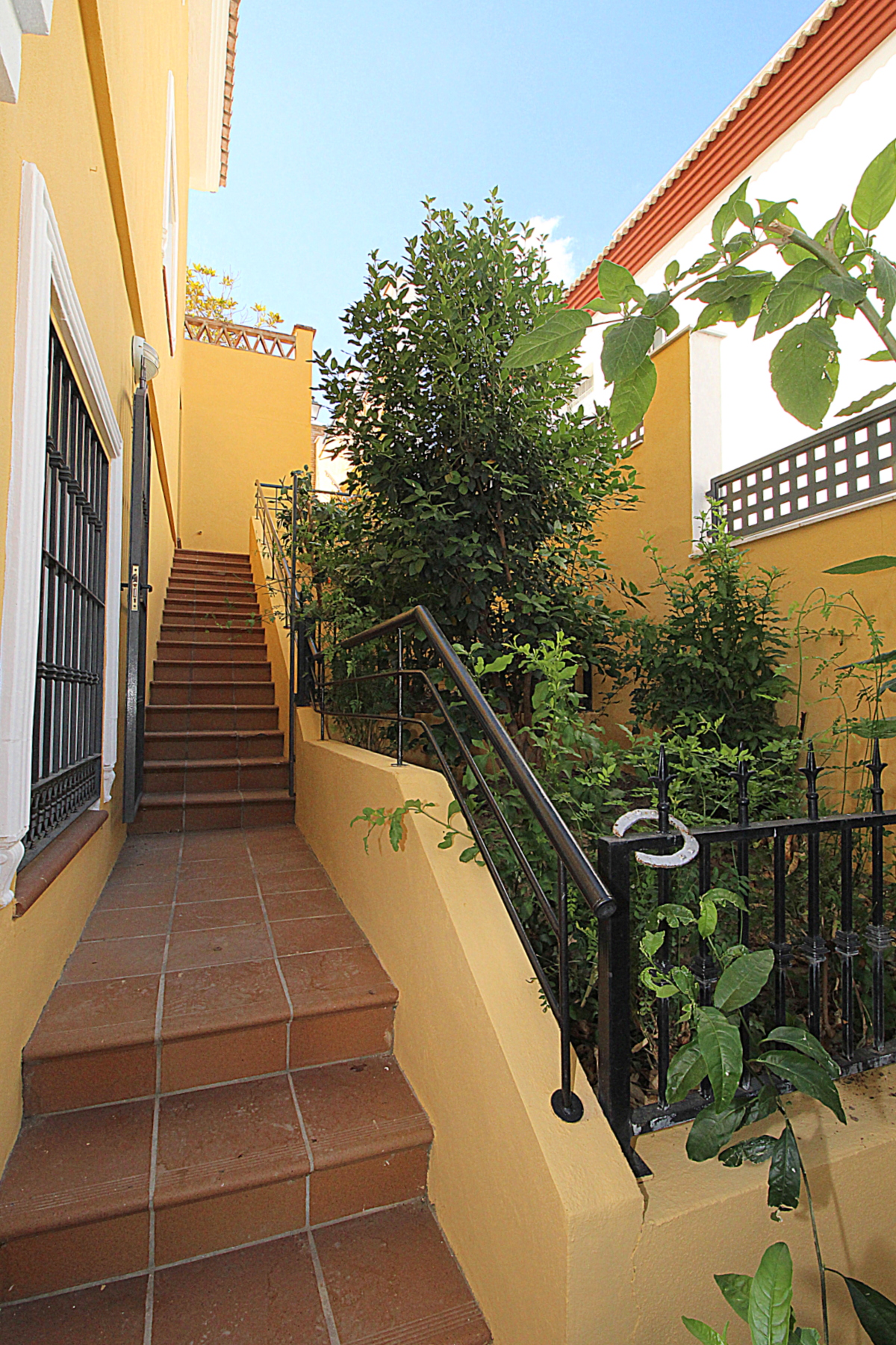Chalet for sale in Coin, Malaga