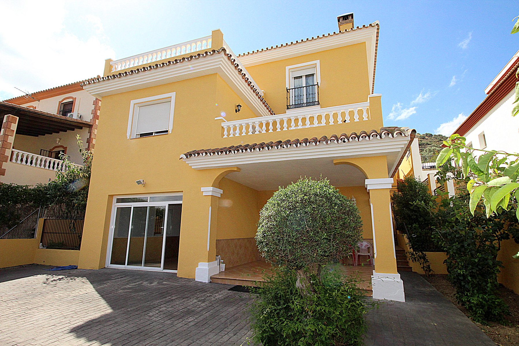 Chalet for sale in Coin, Malaga