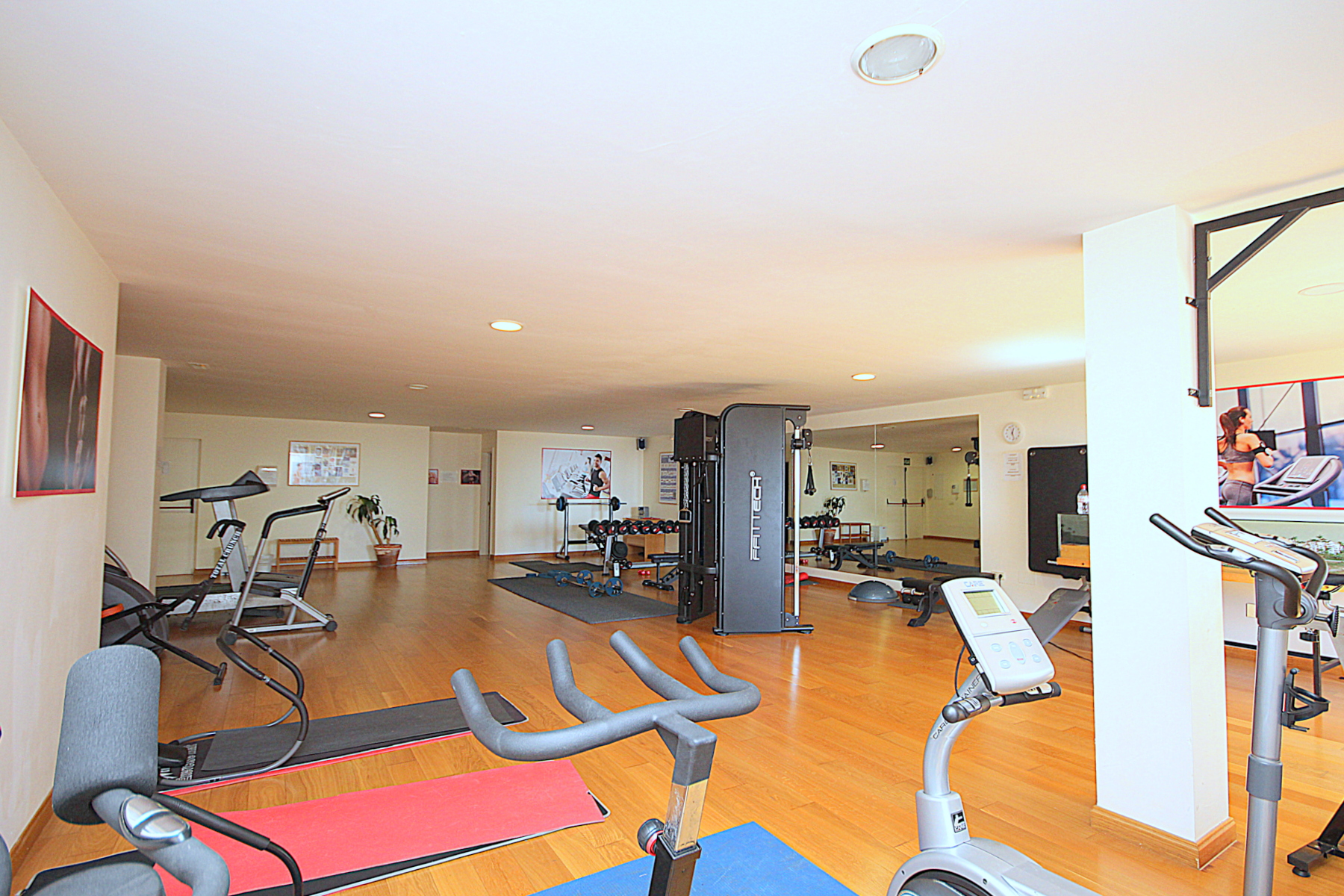Apartamento for sale in Benahavis, Malaga