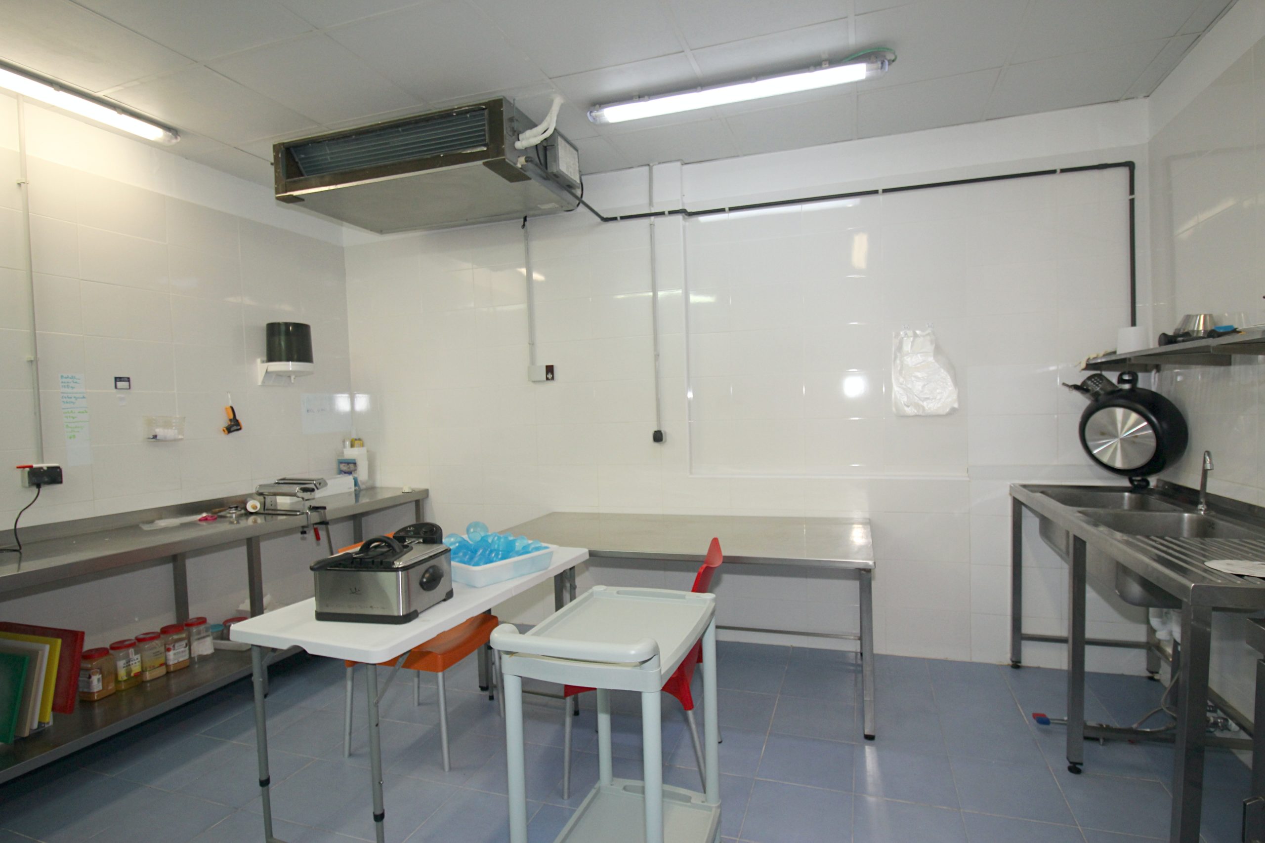 Comercial for sale in Coin, Malaga