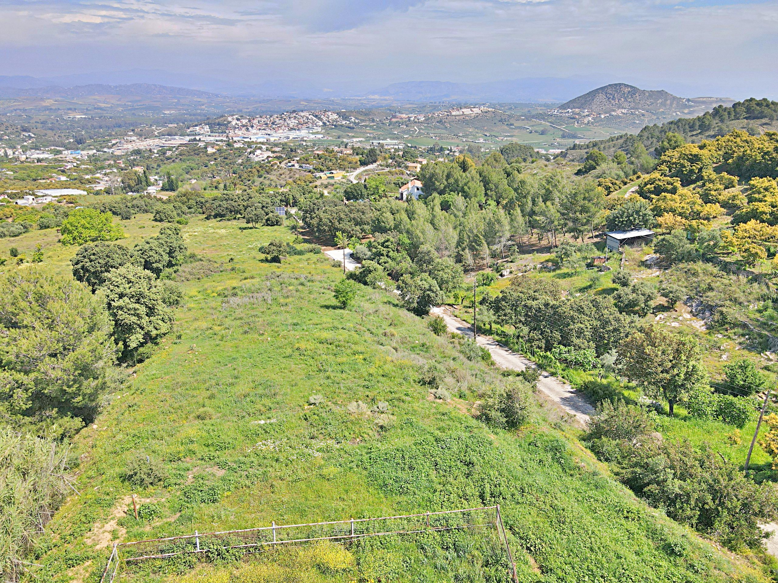 Comercial for sale in Coin, Malaga