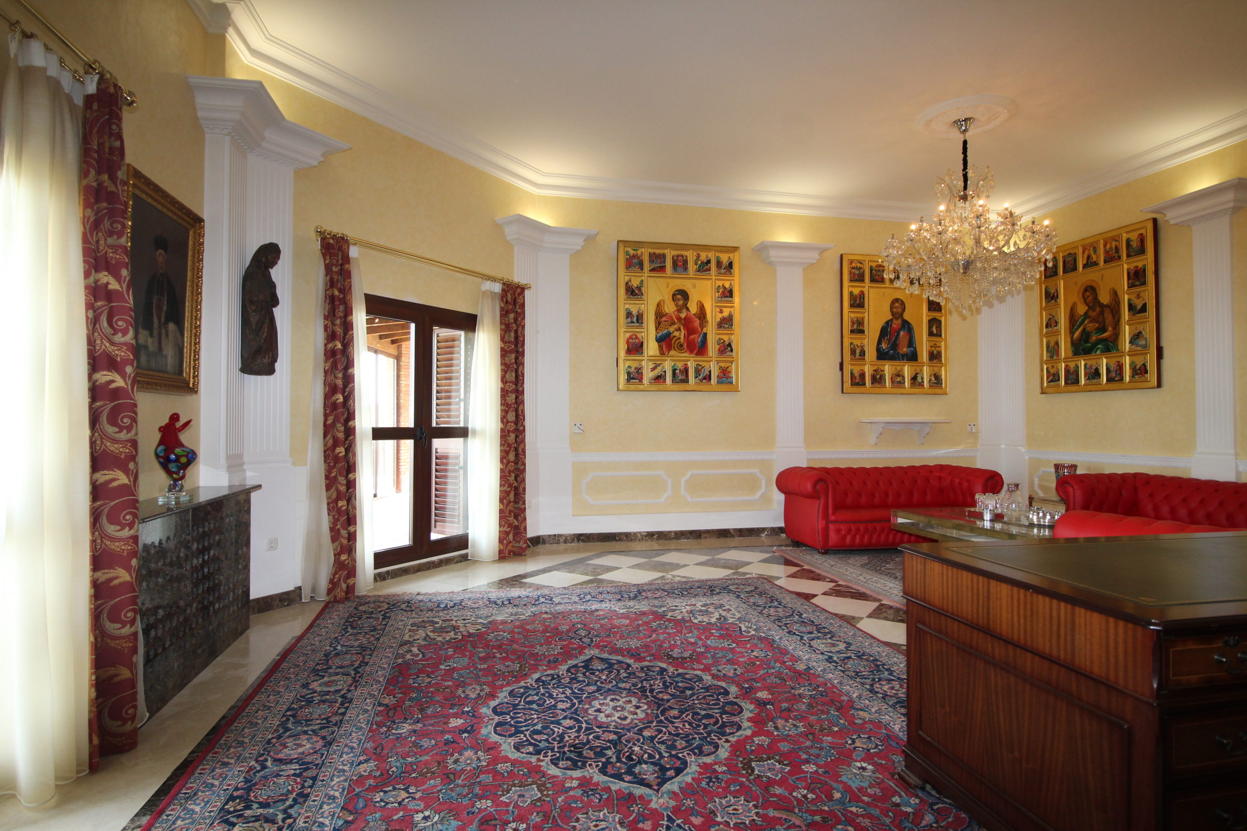 Villa for sale in Alhaurin-El-Grande, Malaga