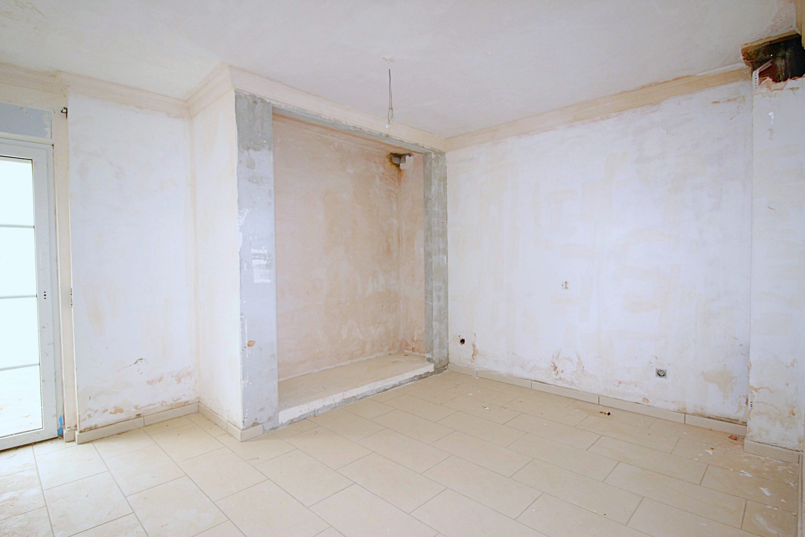 Villa for sale in Alhaurin-El-Grande, Malaga