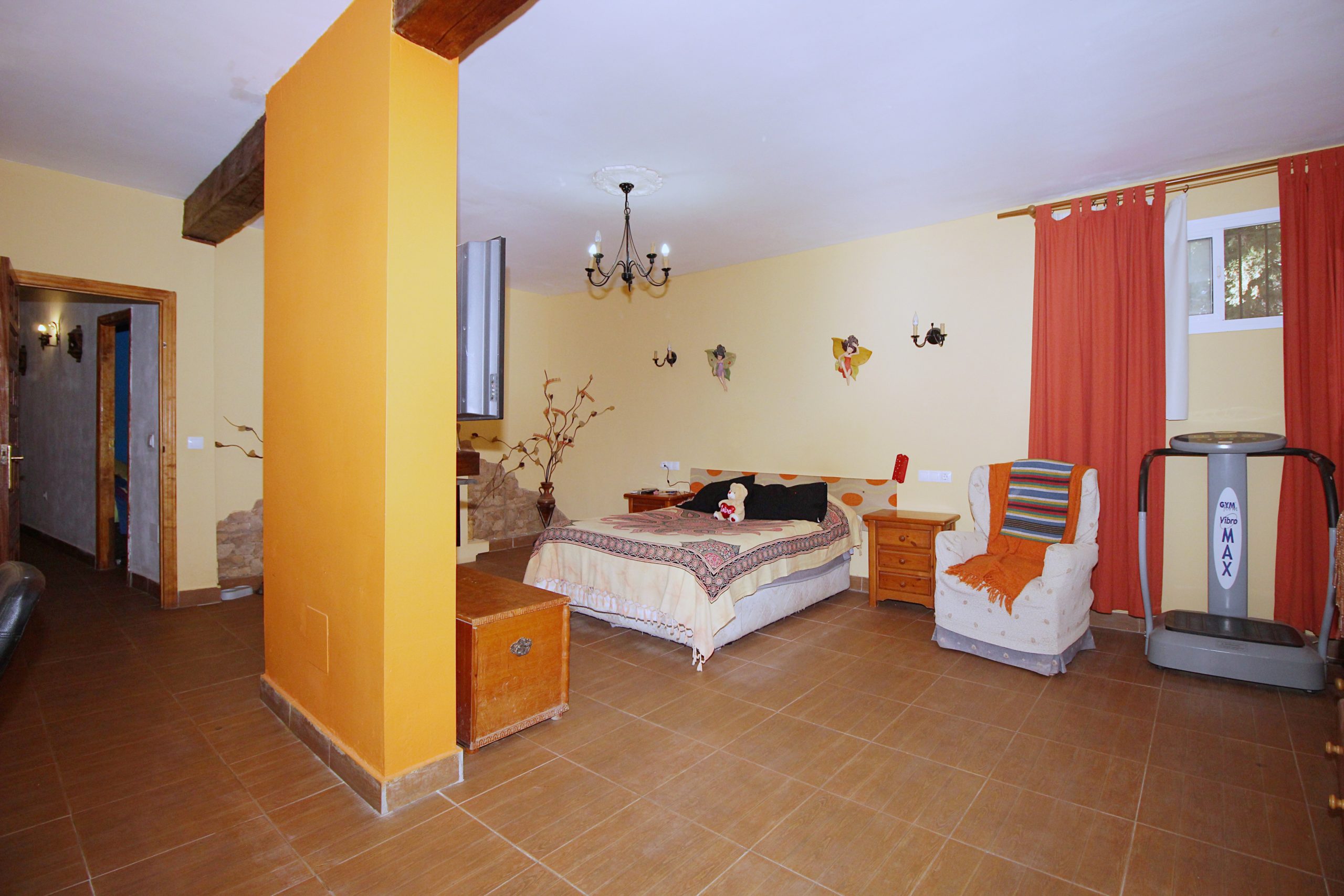 Villa for sale in Alhaurin-De-La-Torre, Malaga