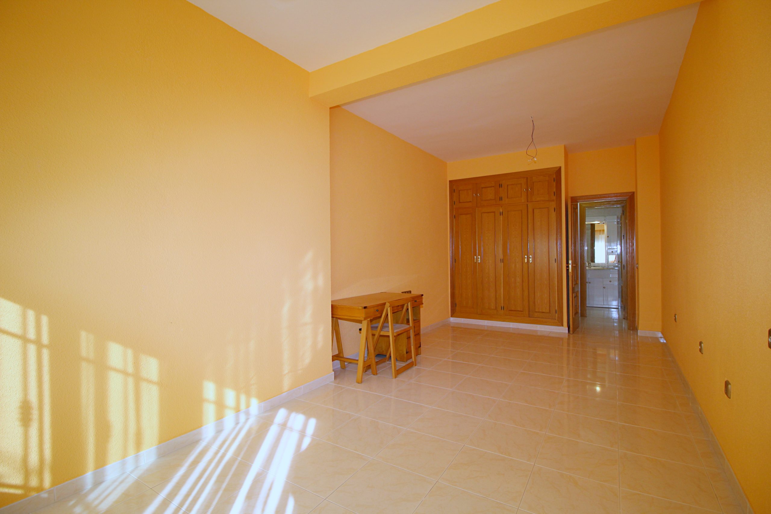 Villa for sale in Alhaurin-De-La-Torre, Malaga
