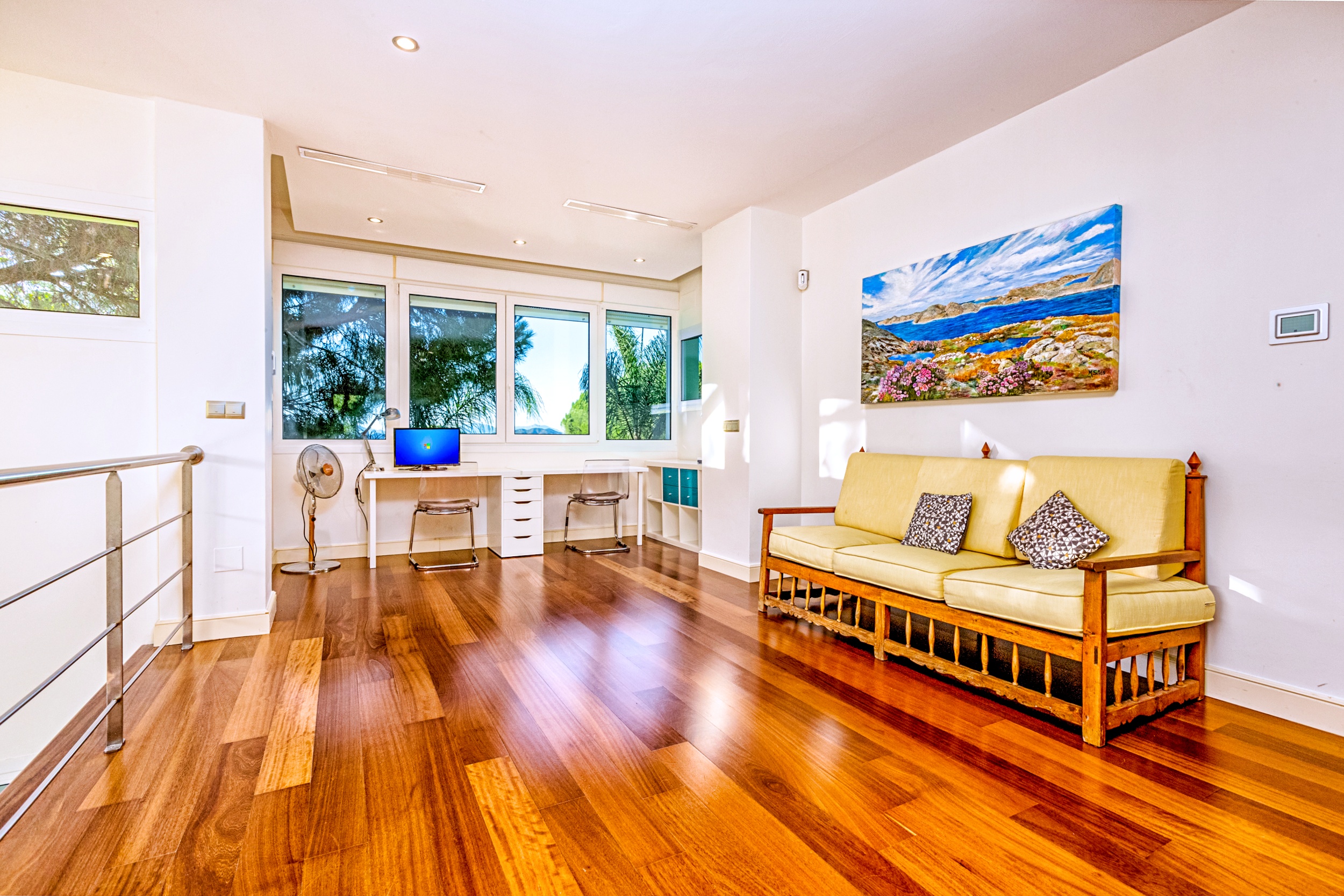 Villa for sale in Alhaurin-De-La-Torre, Malaga