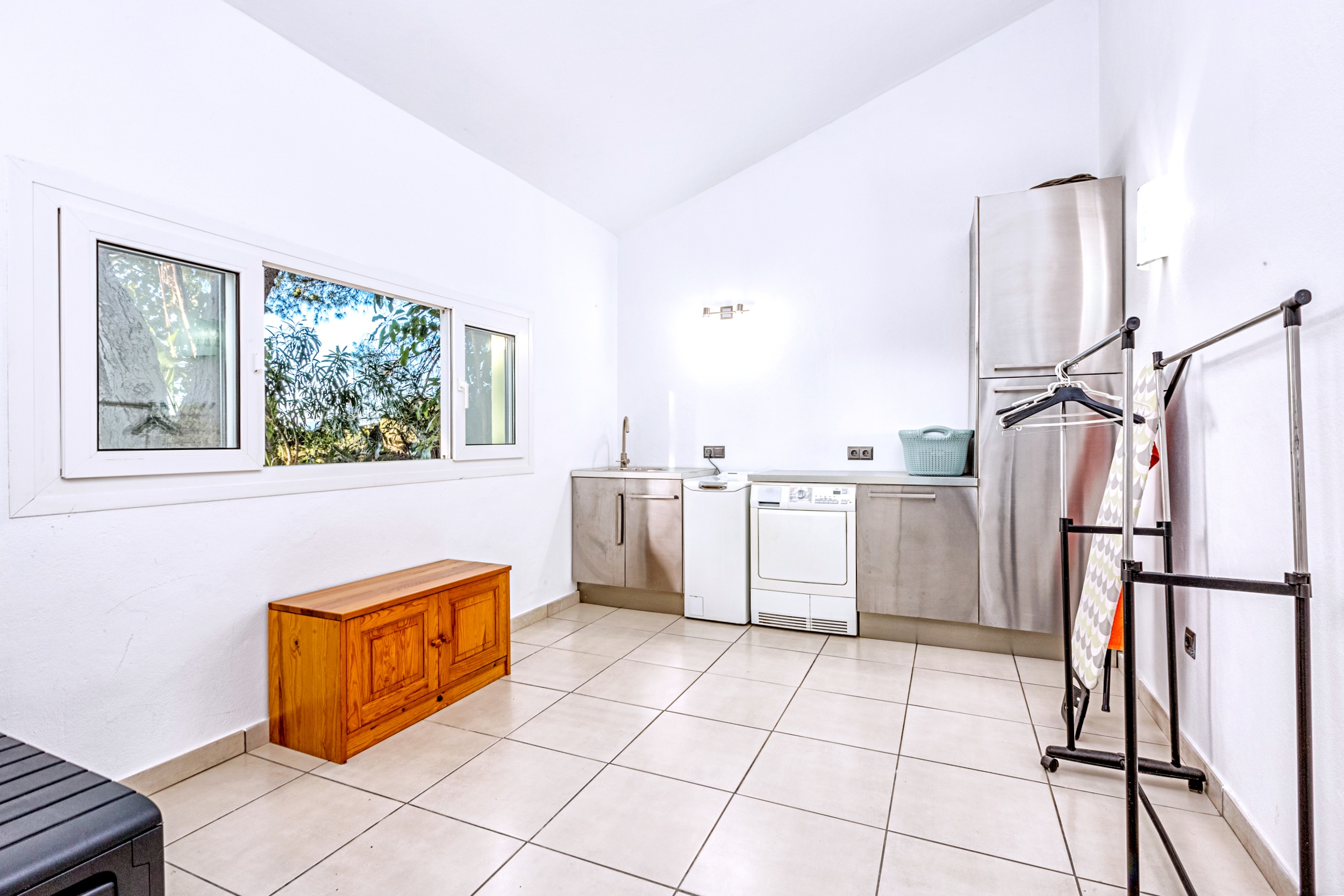 Villa for sale in Alhaurin-De-La-Torre, Malaga