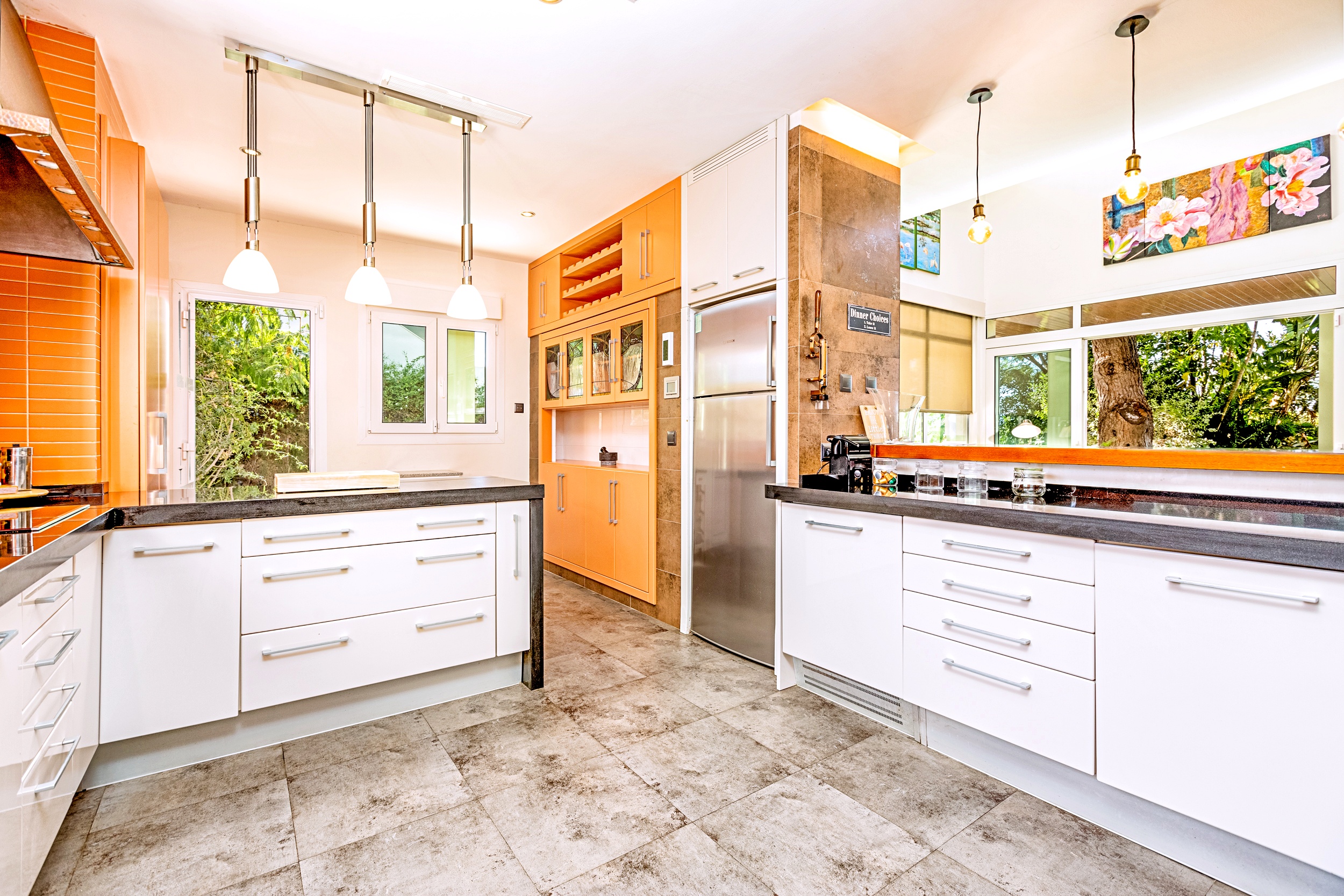 Villa for sale in Alhaurin-De-La-Torre, Malaga