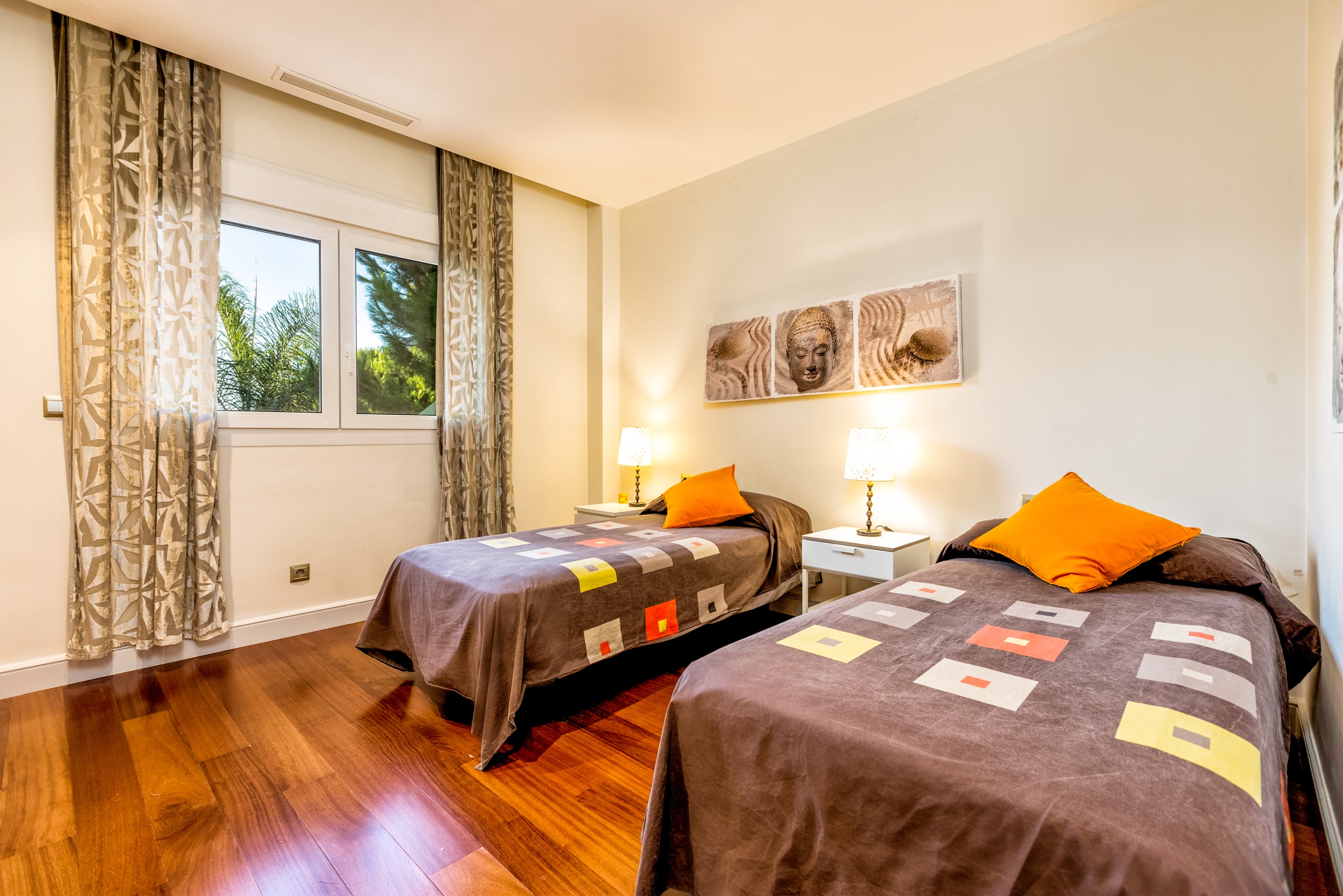 Villa for sale in Alhaurin-De-La-Torre, Malaga