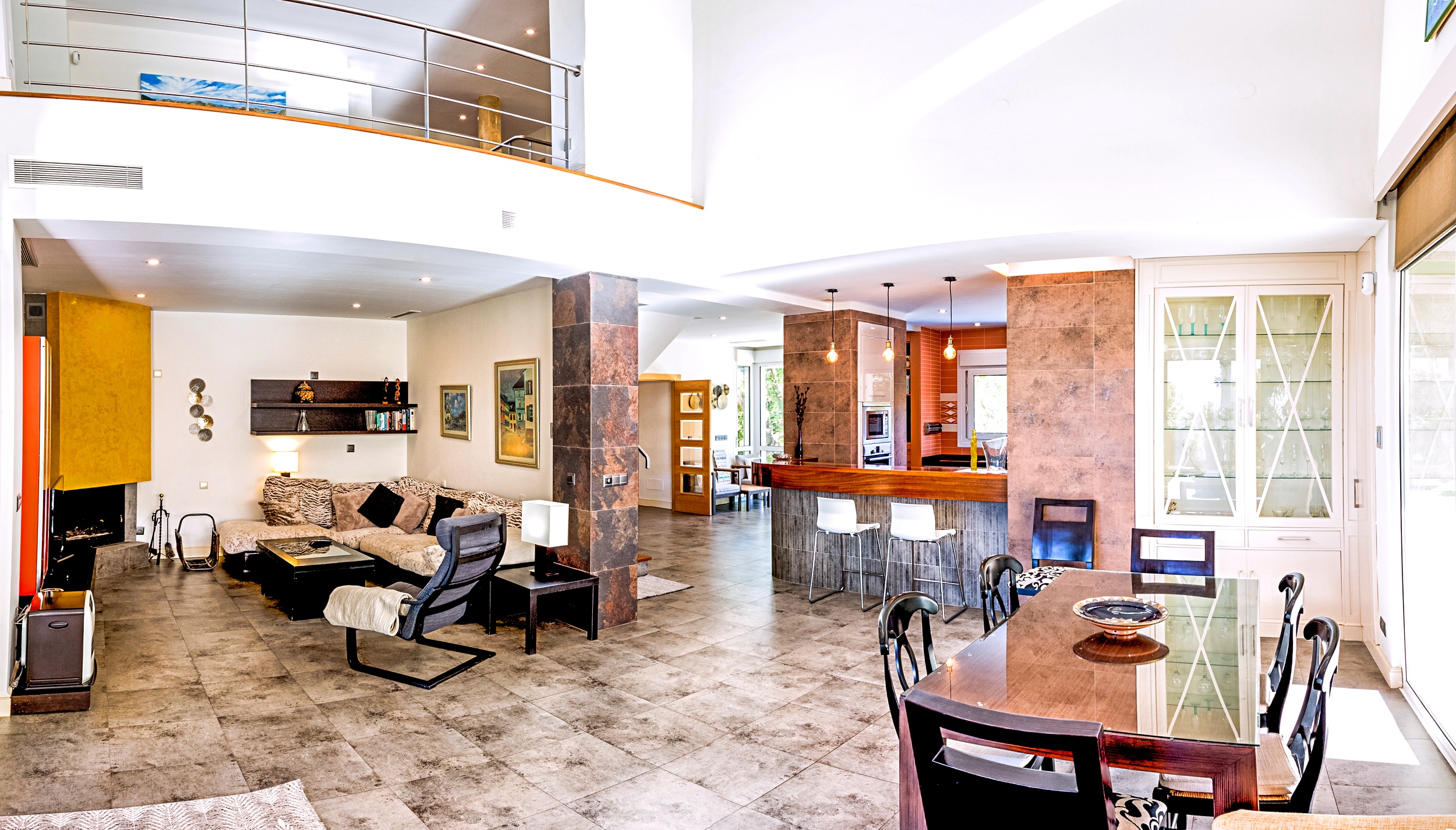 Villa for sale in Alhaurin-De-La-Torre, Malaga
