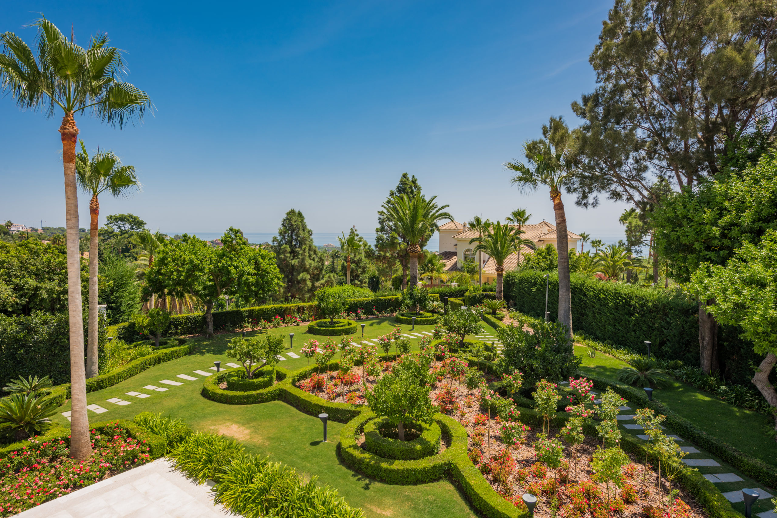 Villa for sale in Las-Chapas-Marbella, Malaga