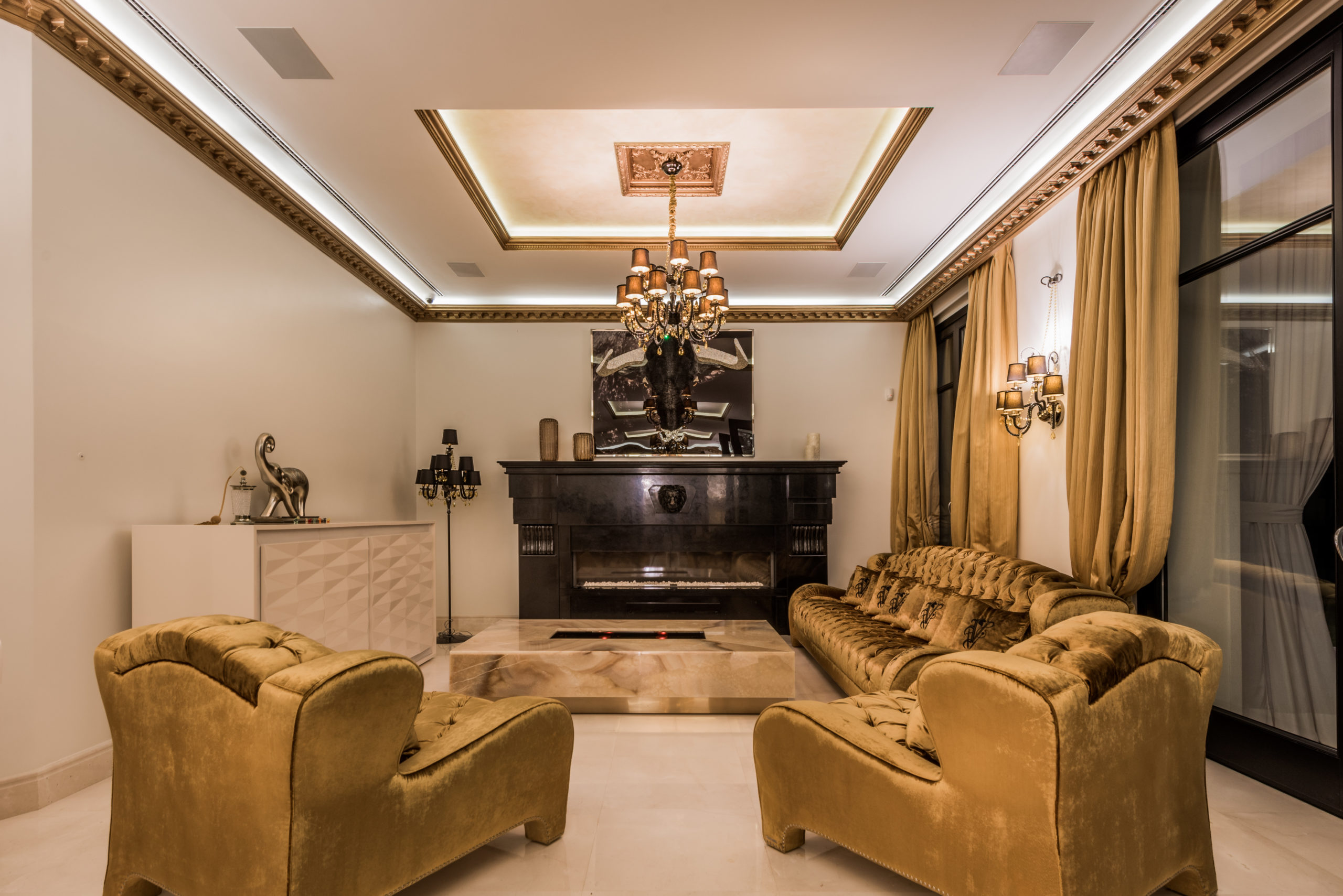 Villa for sale in Las-Chapas-Marbella, Malaga