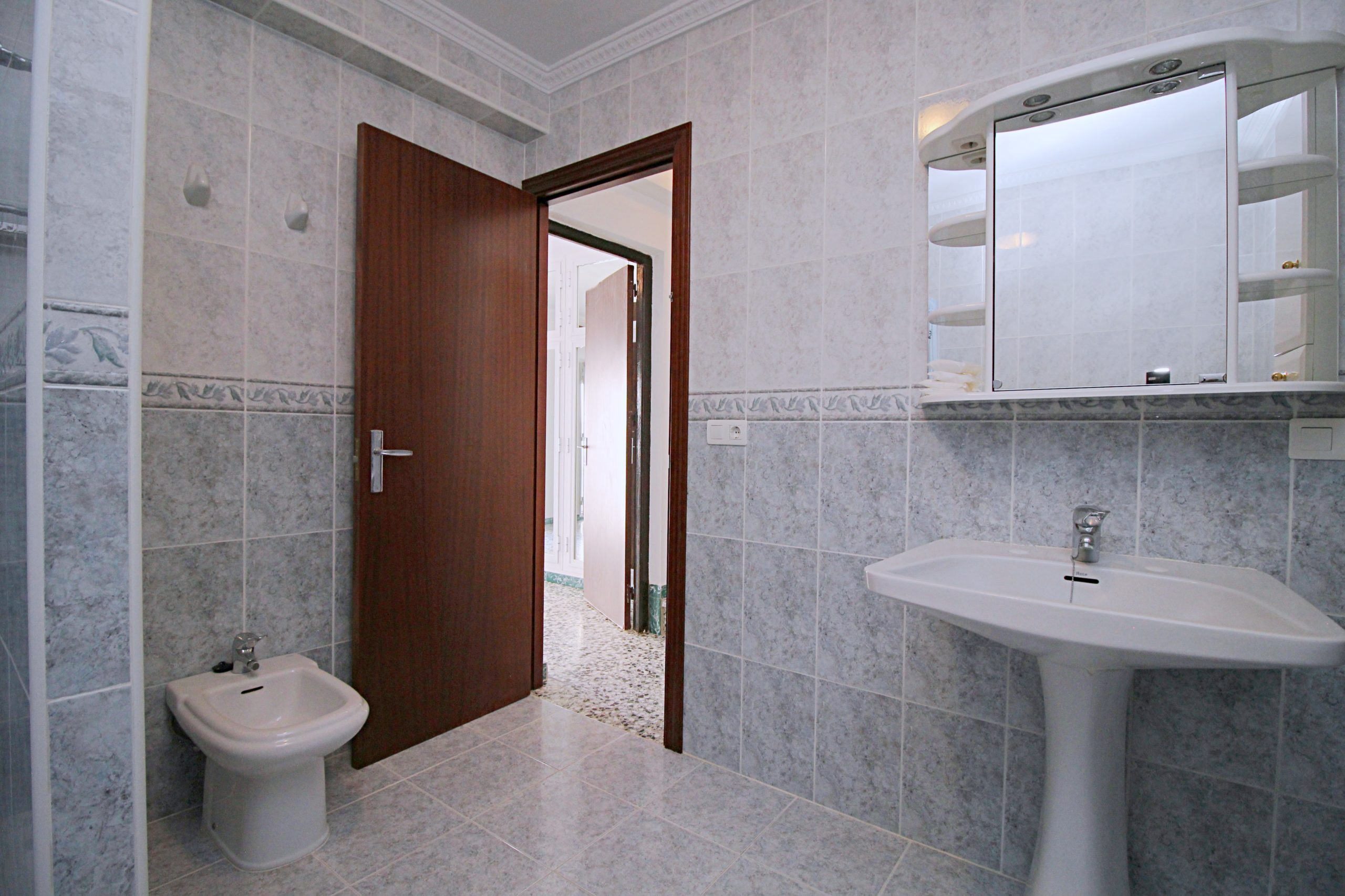 Casa-Adosada for sale in Tolox, Malaga