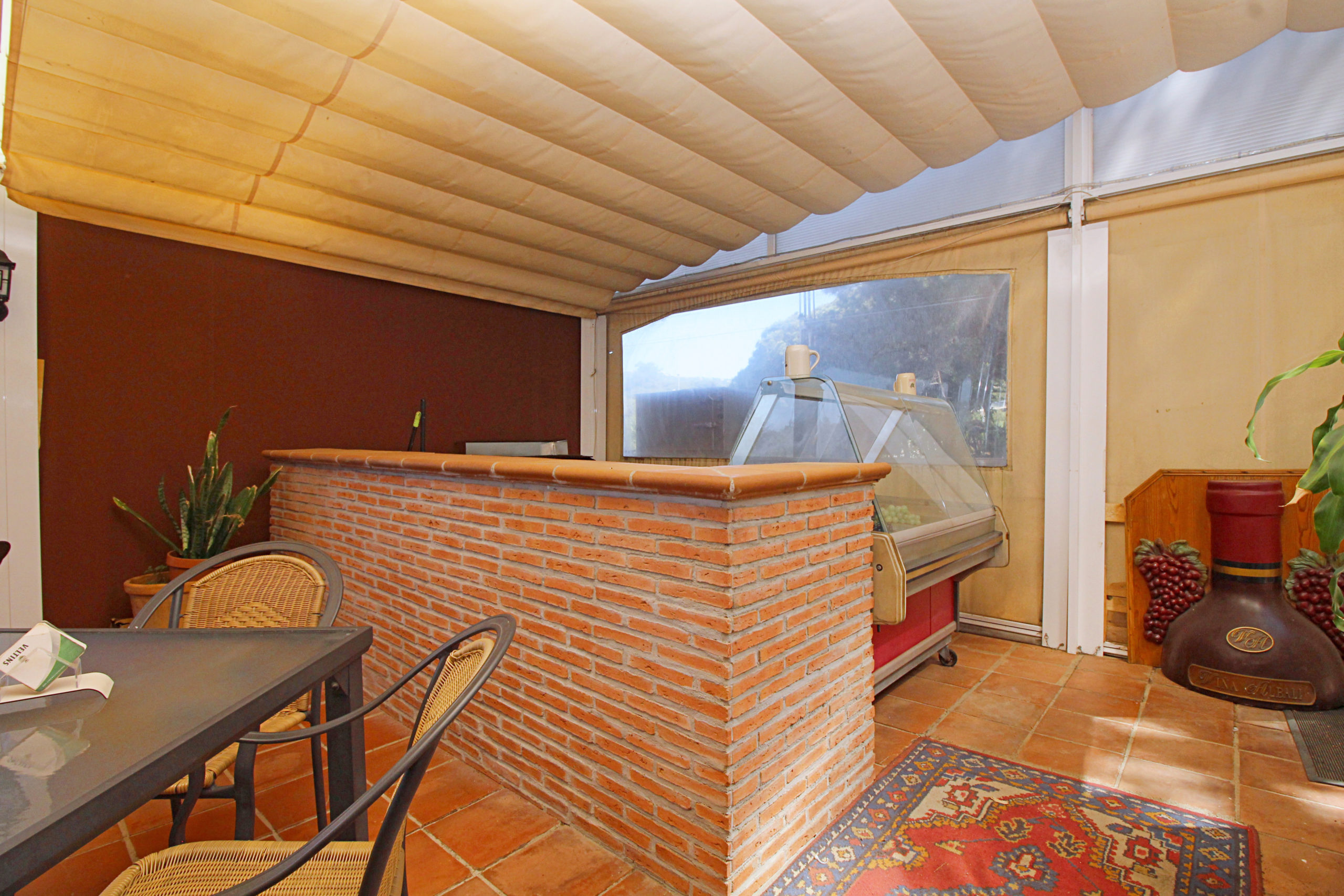 Comercial for sale in Marbesa-Marbella, Malaga
