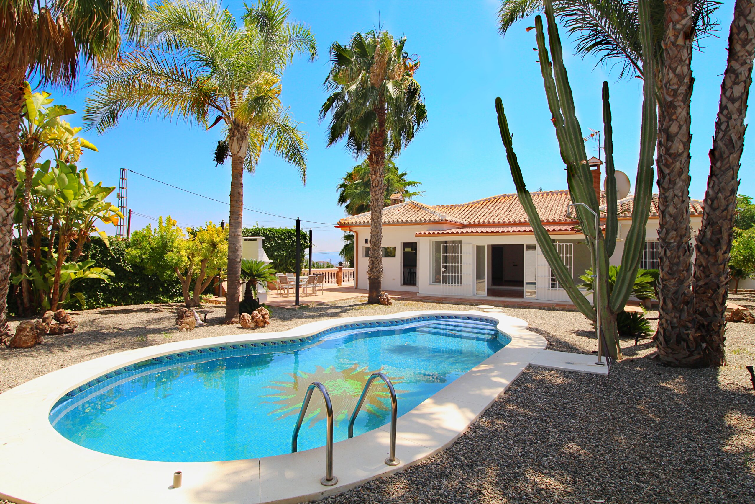Villa for sale in Coin, Malaga