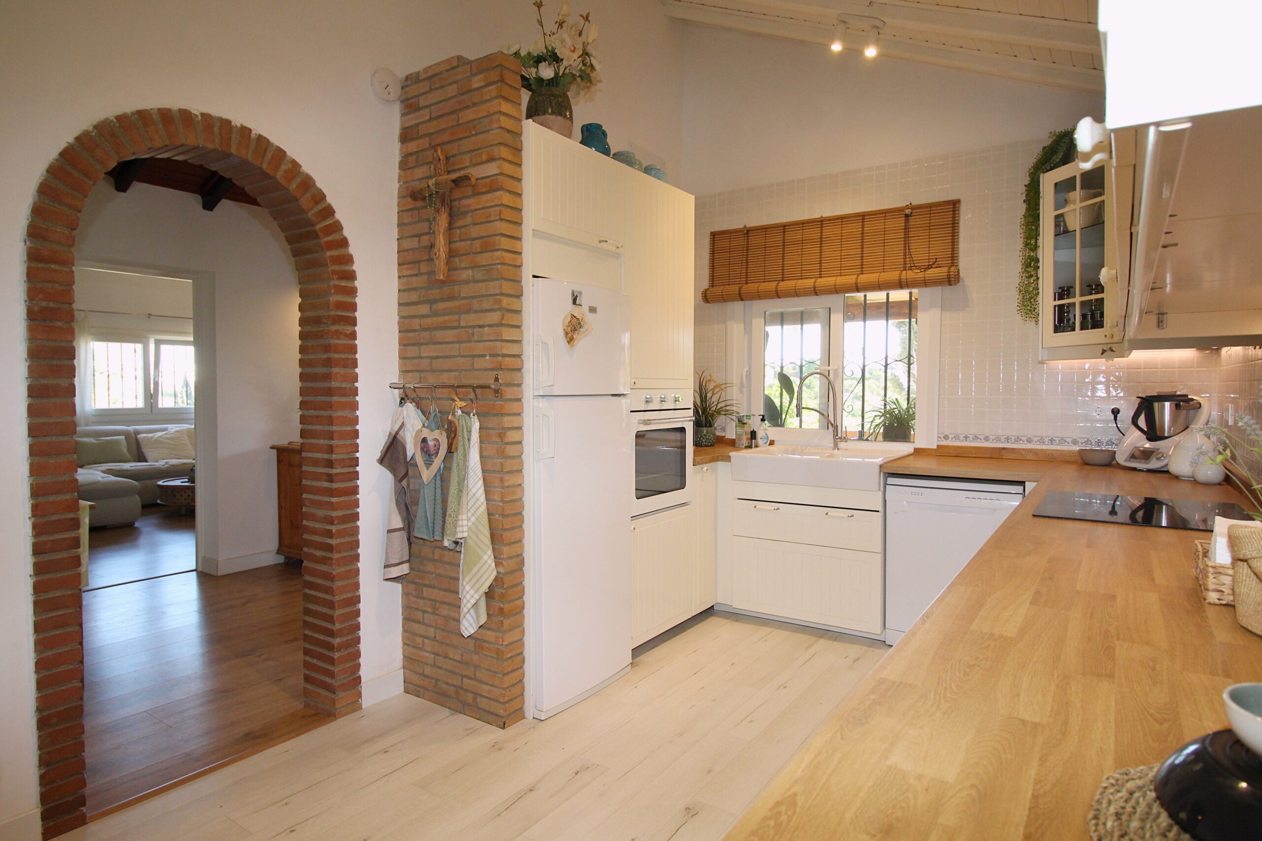 Finca for sale in Alhaurin-El-Grande, Malaga