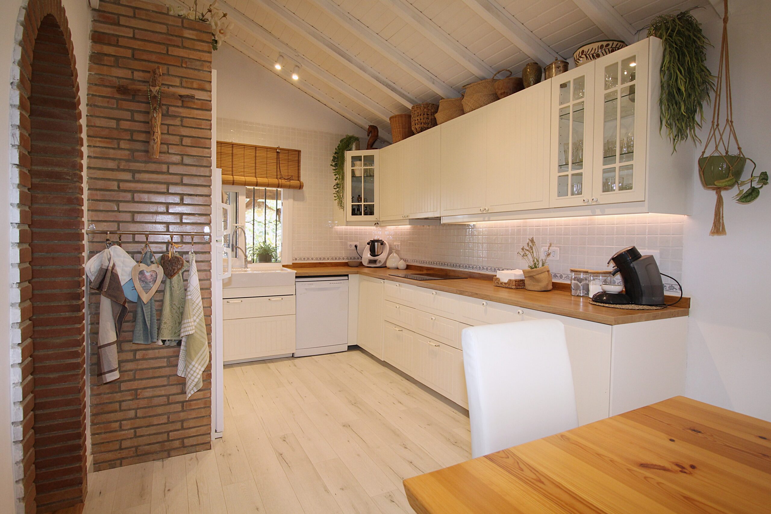 Finca for sale in Alhaurin-El-Grande, Malaga