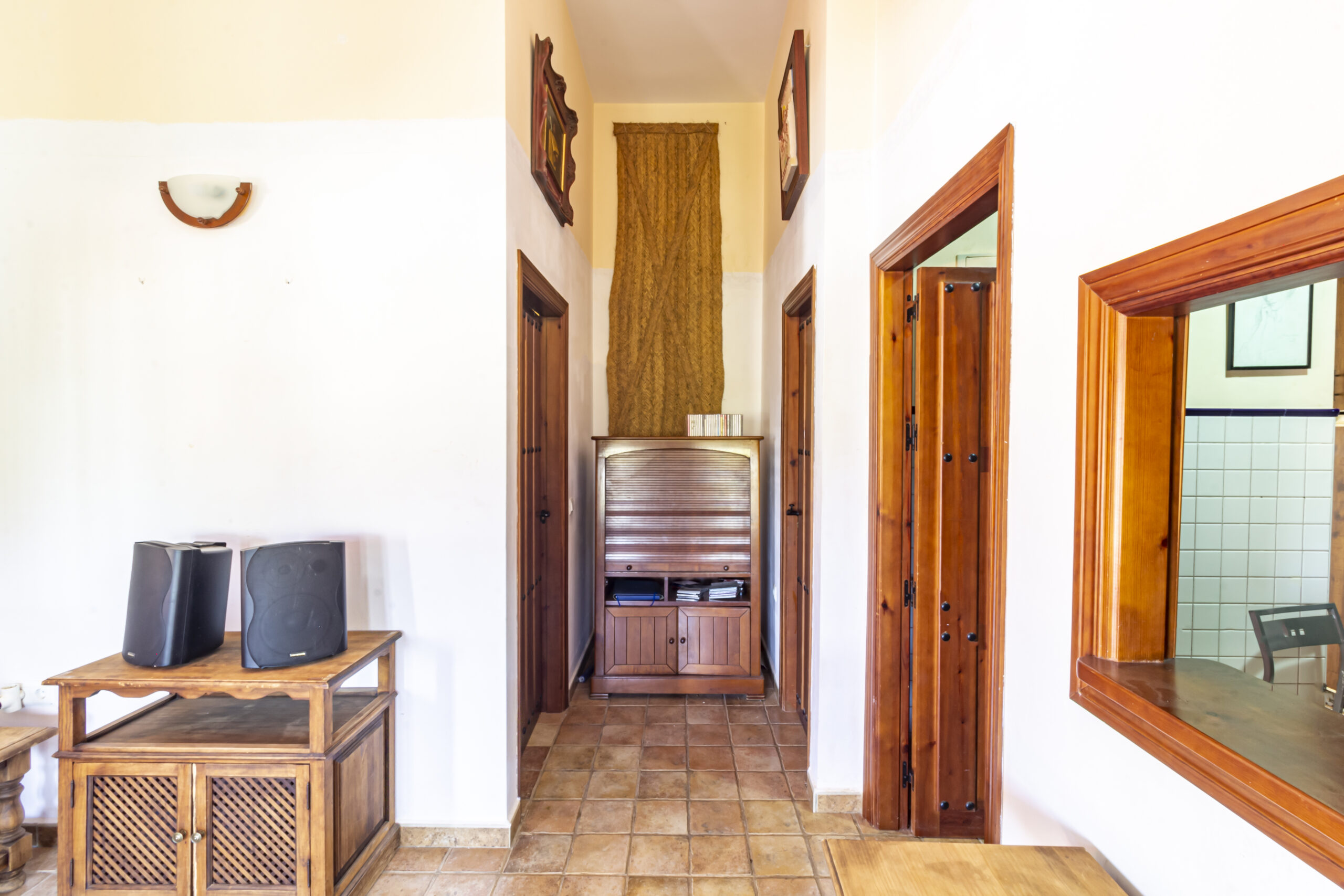Finca for sale in Guaro, Malaga