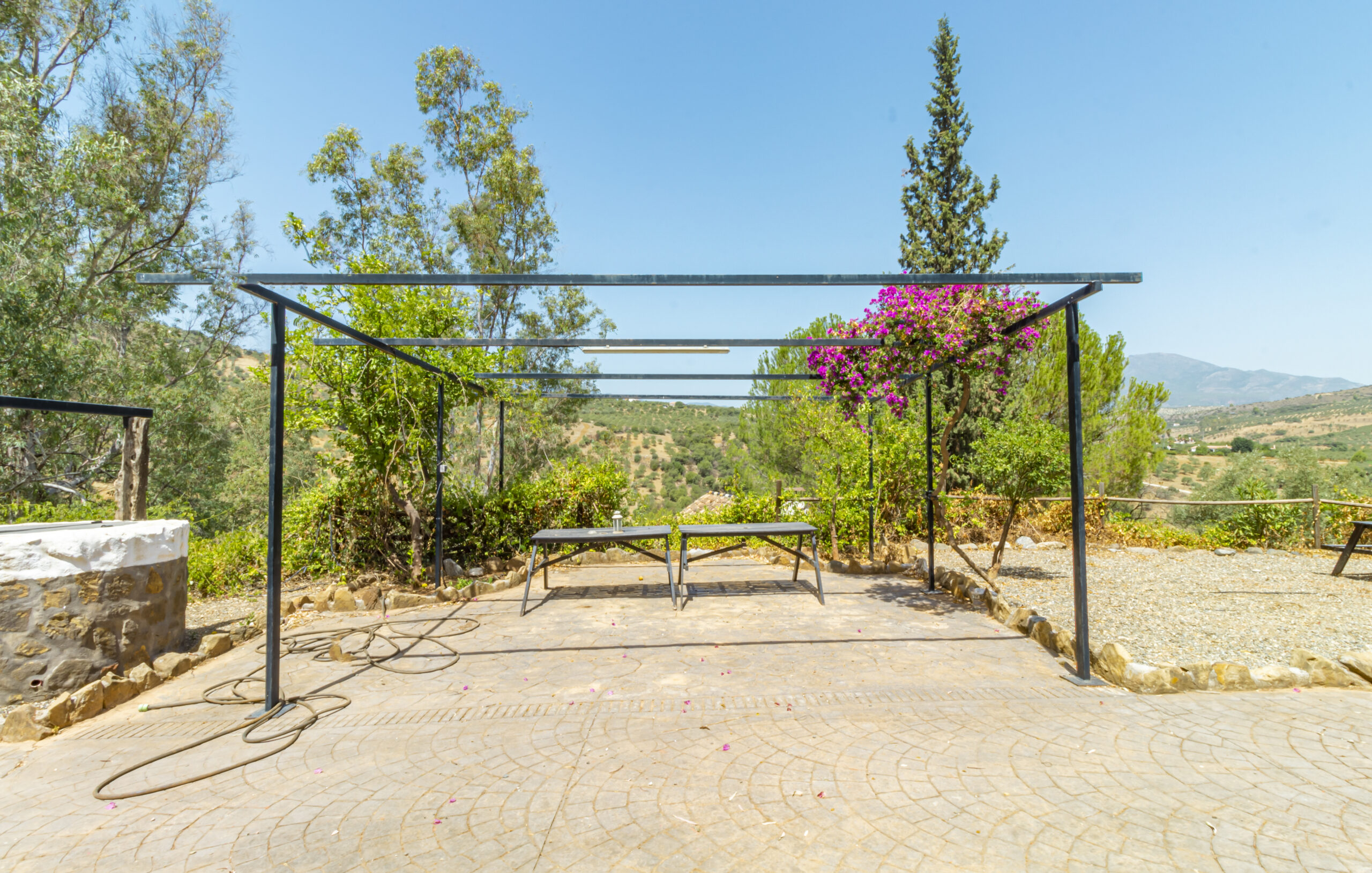 Finca for sale in Guaro, Malaga