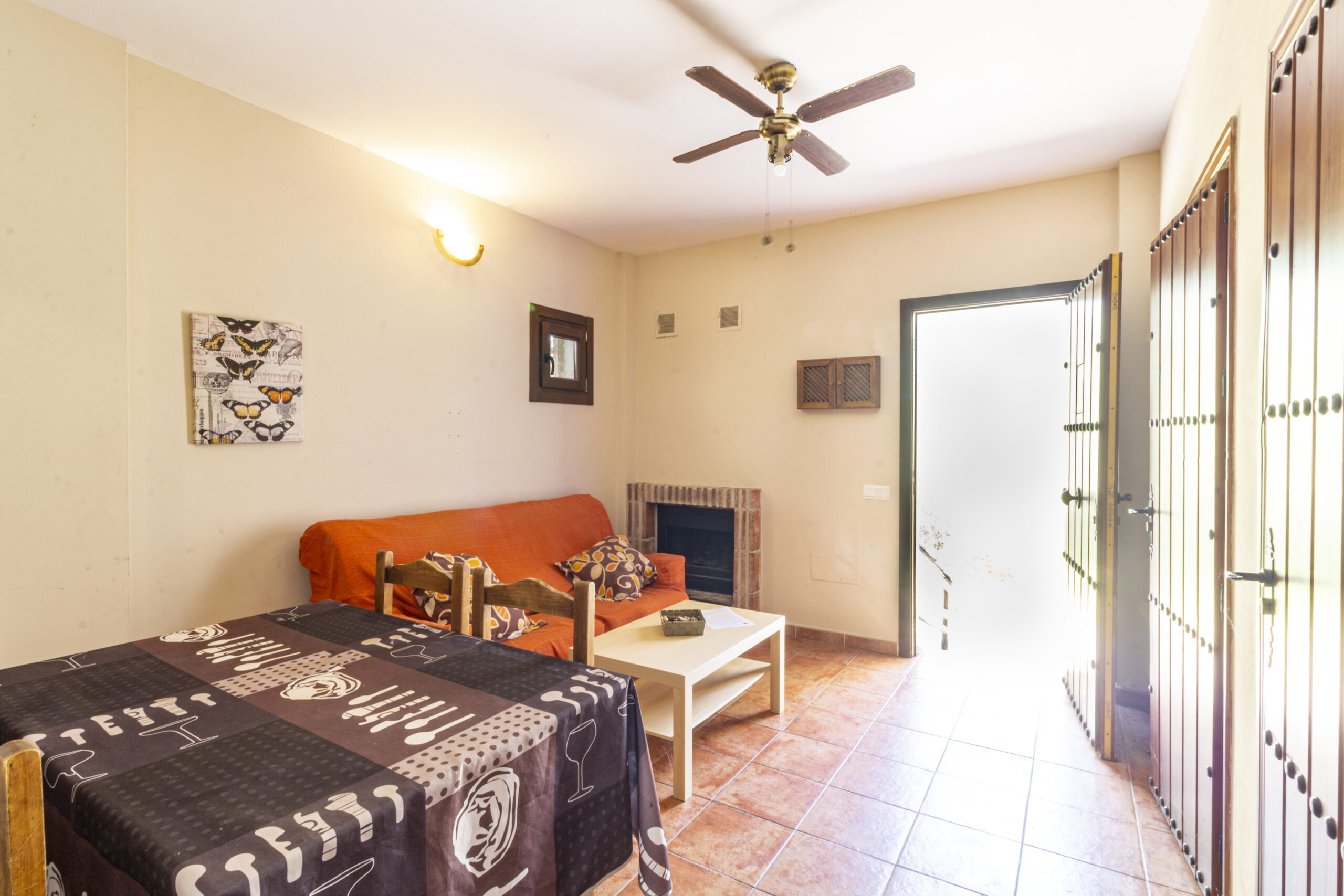 Finca for sale in Guaro, Malaga