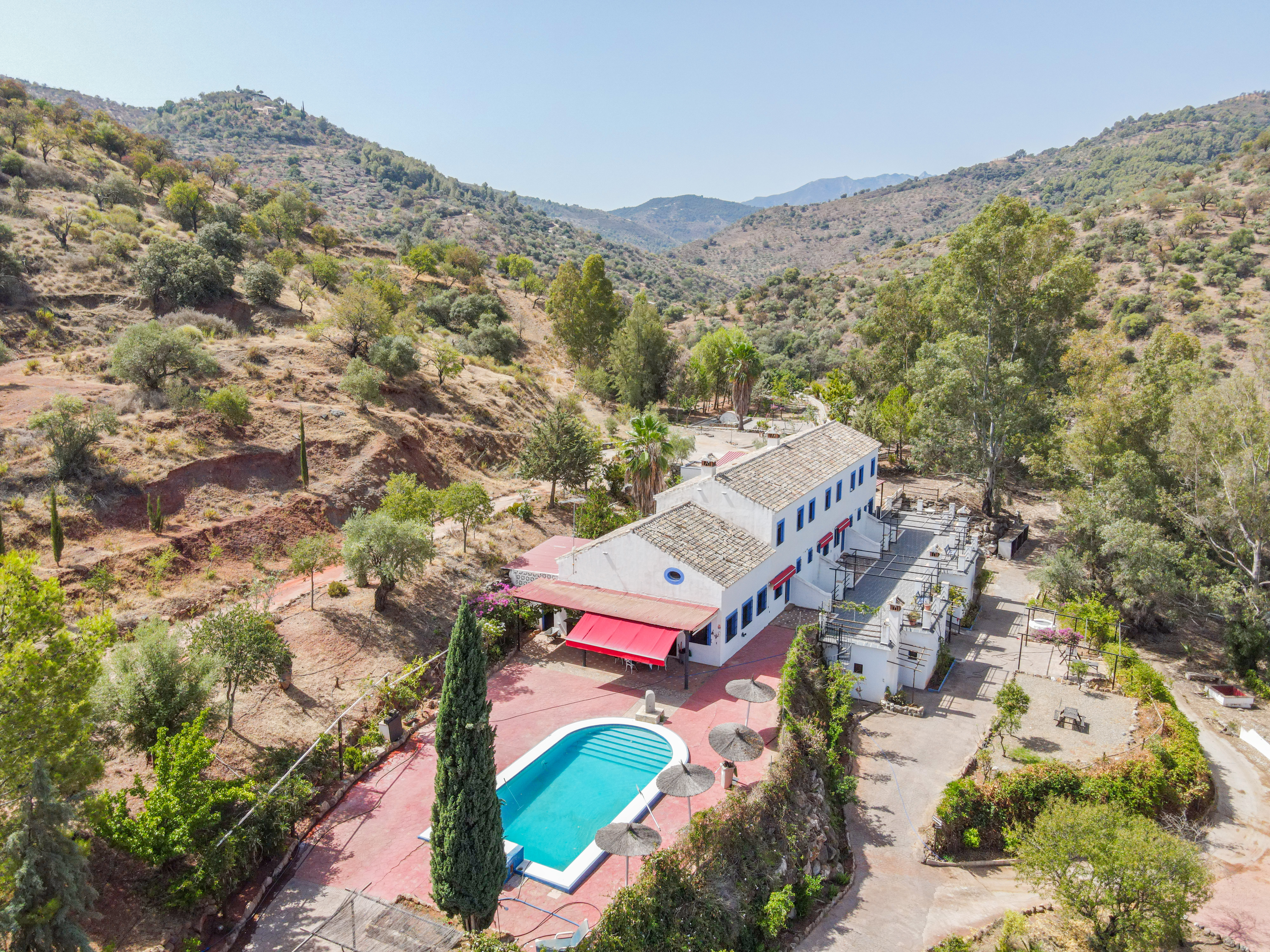 Finca for sale in Guaro, Malaga