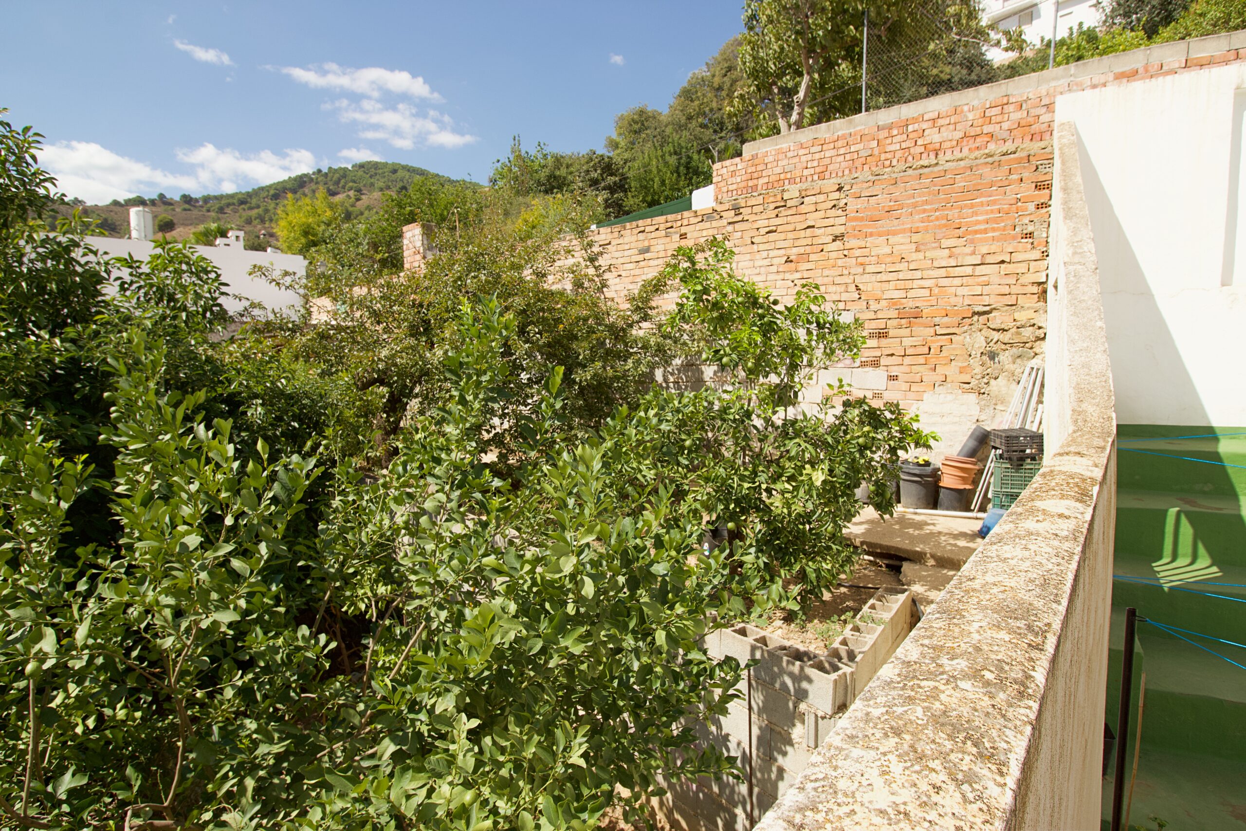 Terreno-Urbanizable for sale in Tolox, Malaga