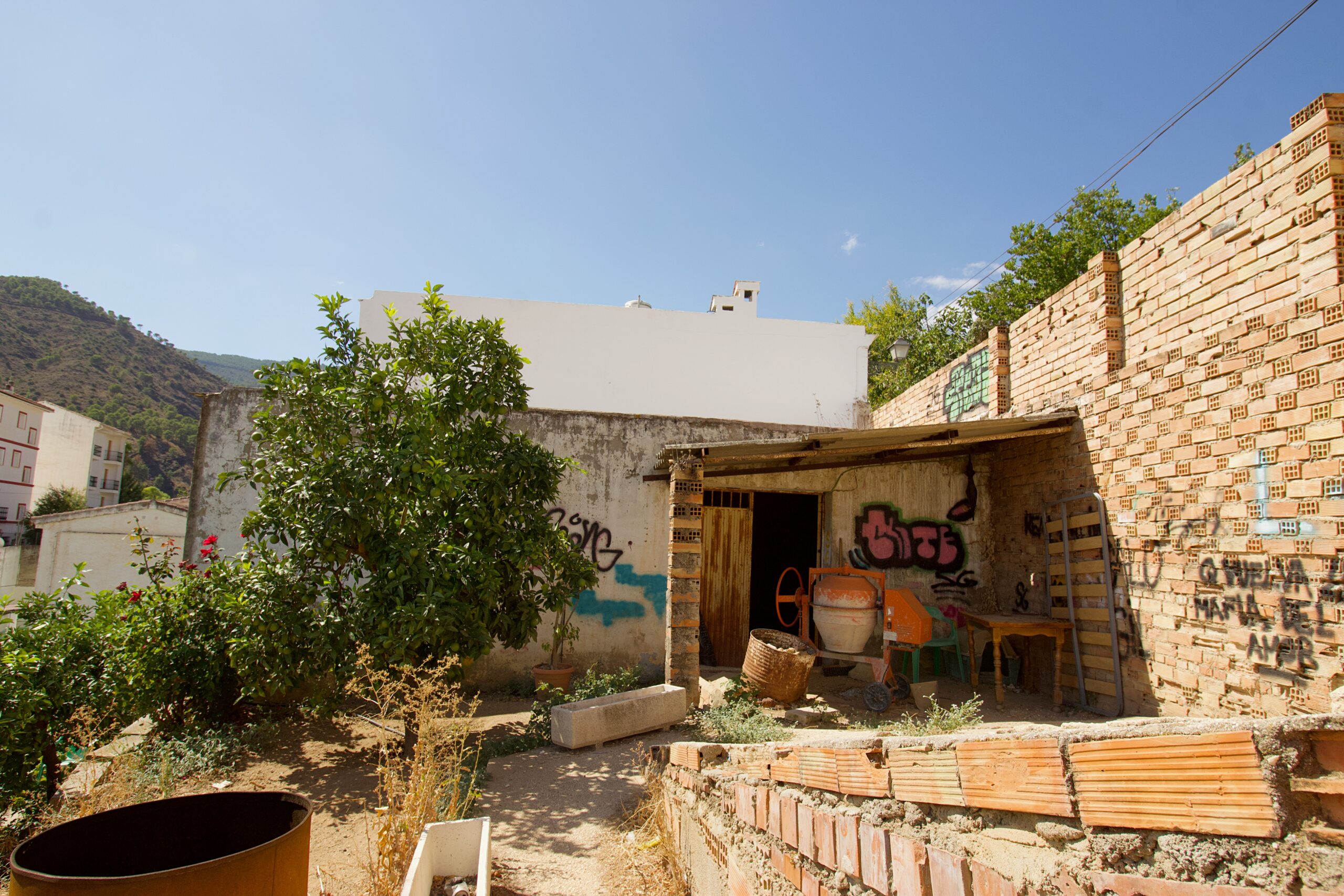 Terreno-Urbanizable for sale in Tolox, Malaga