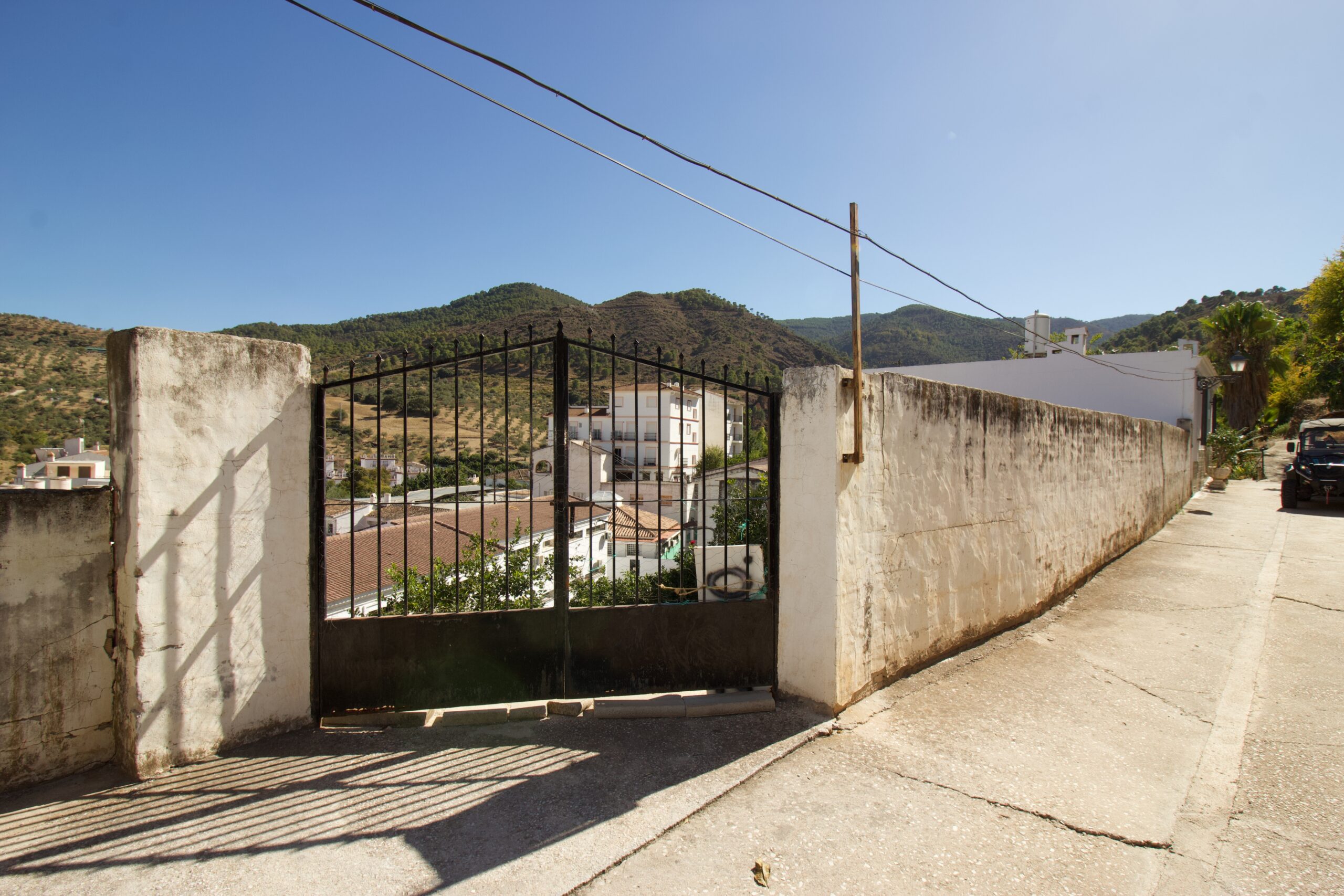 Terreno-Urbanizable for sale in Tolox, Malaga