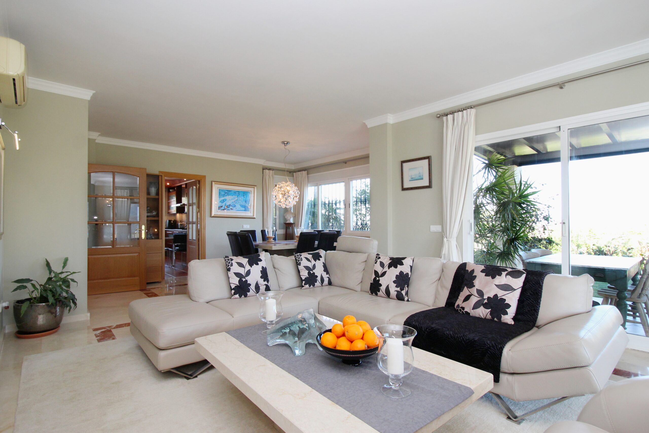 Finca for sale in Monda, Malaga