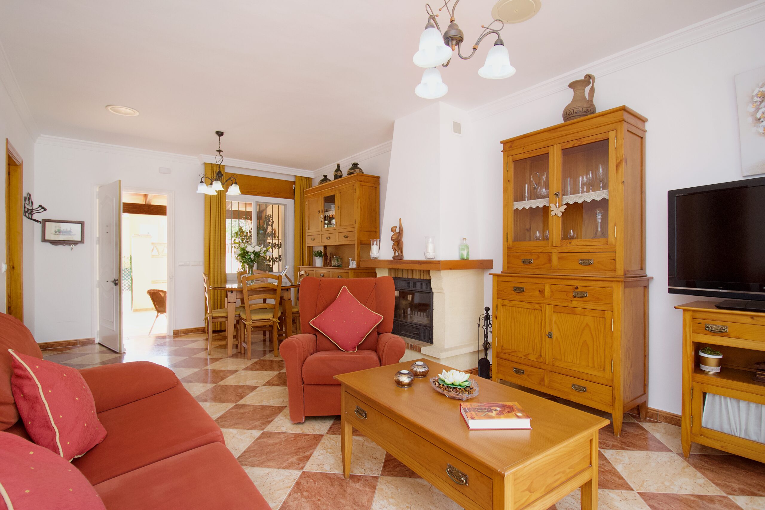 Casa-Adosada for sale in Coin, Malaga