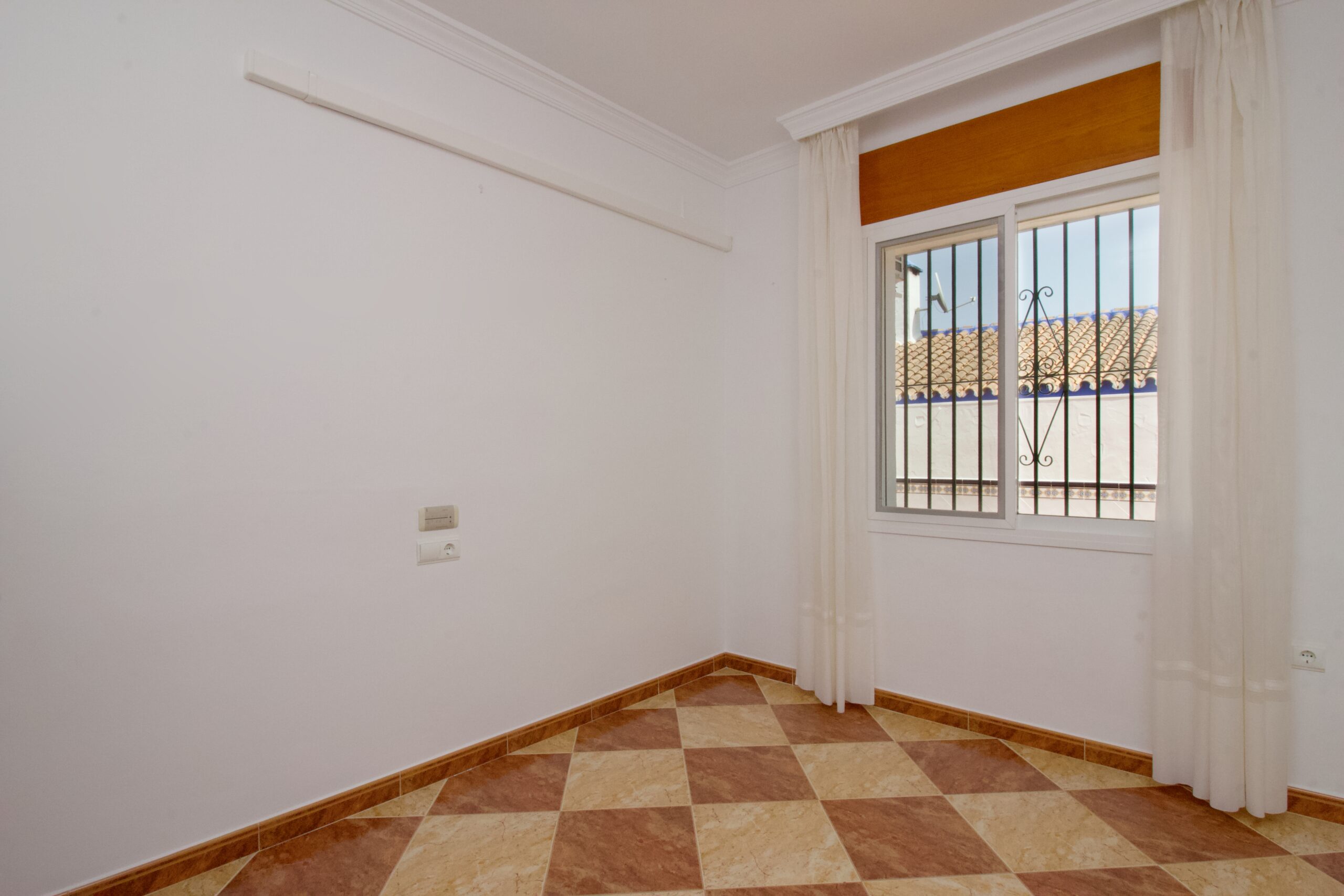 Casa-Adosada for sale in Coin, Malaga