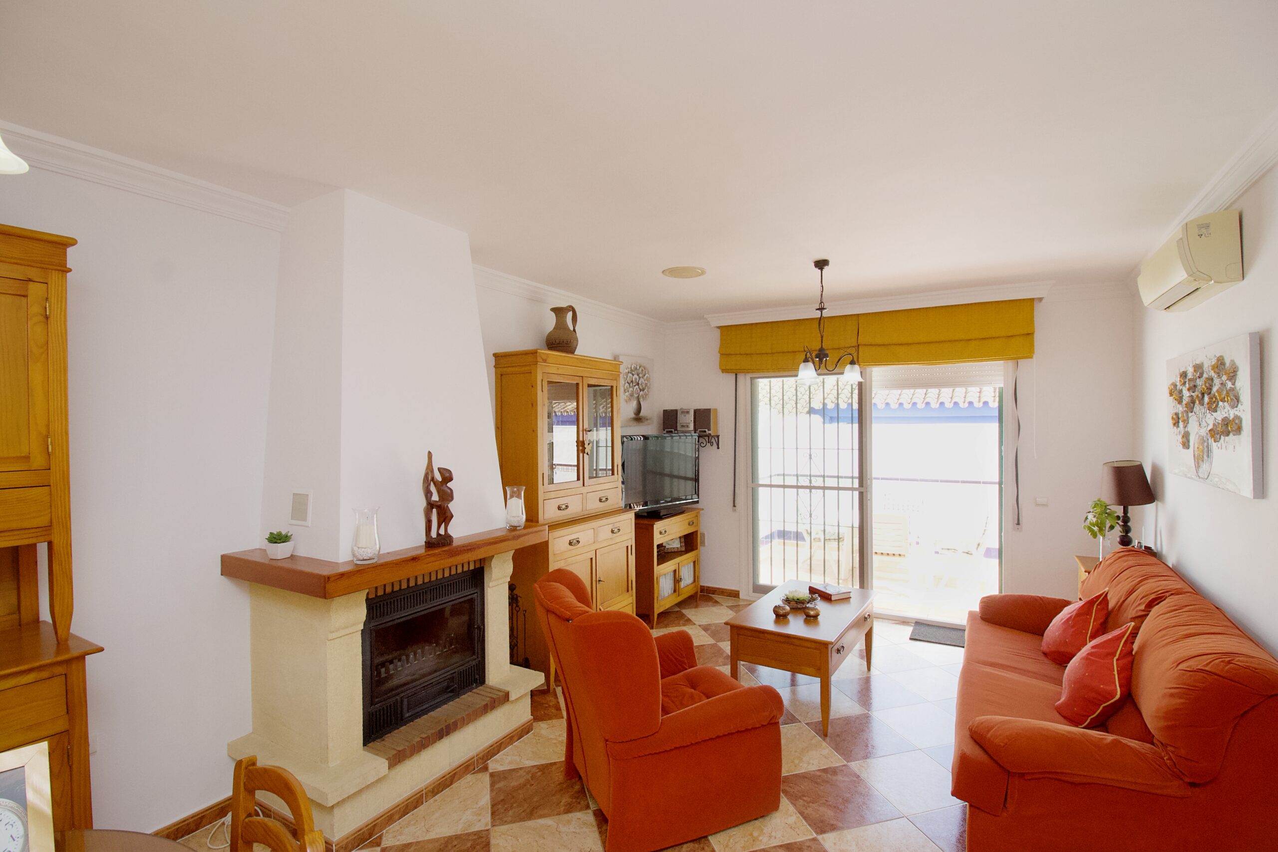 Casa-Adosada for sale in Coin, Malaga