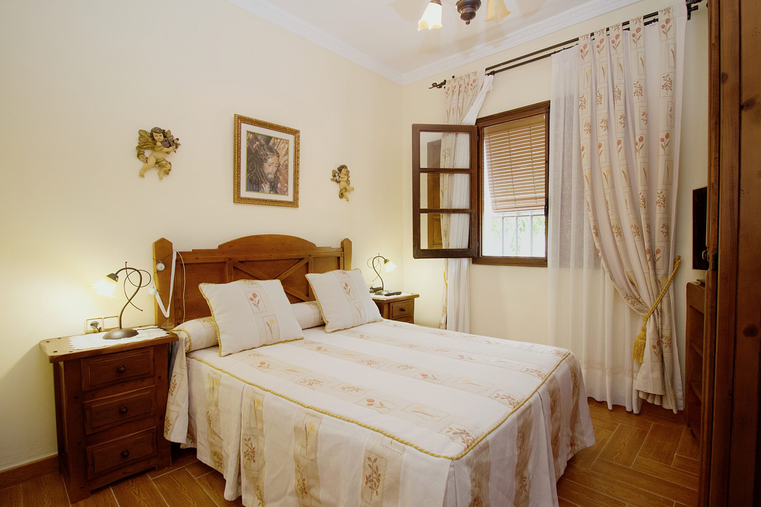 Finca for sale in Alhaurin-El-Grande, Malaga