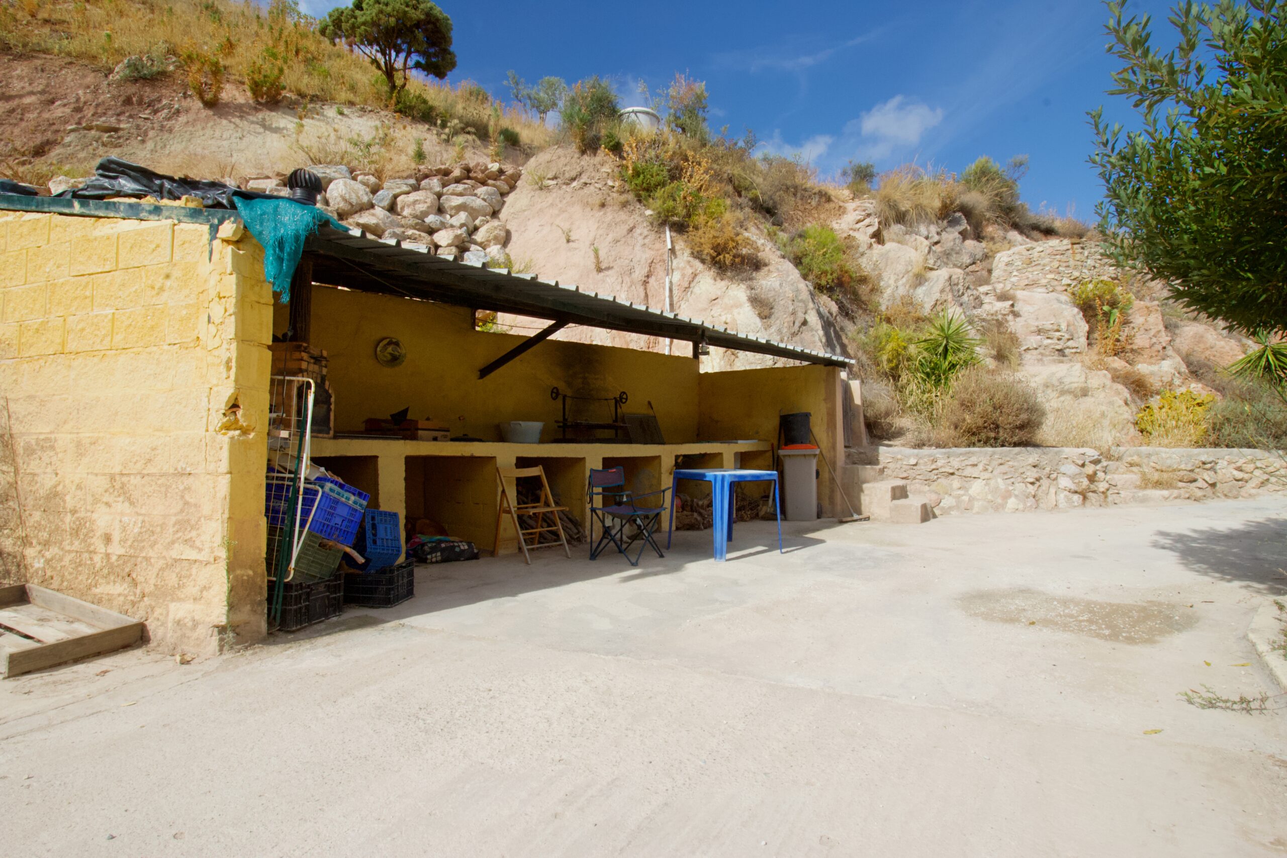 Finca for sale in El-Burgo, Malaga