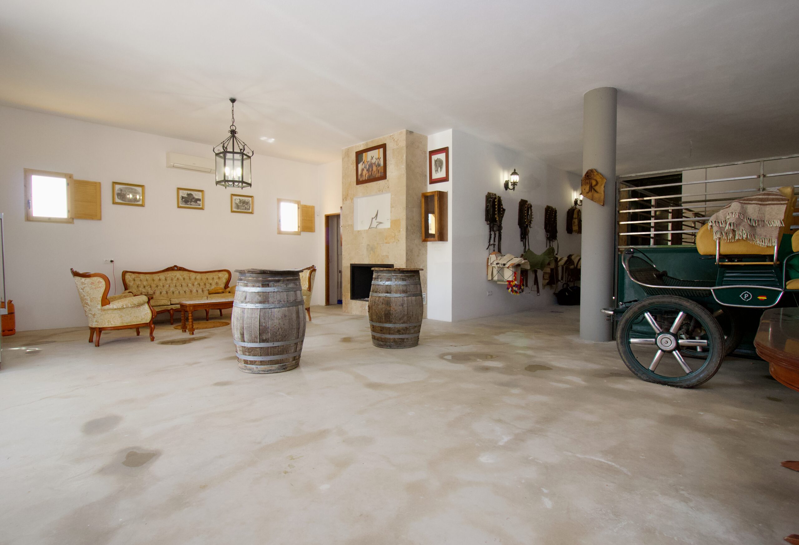 Finca for sale in Guaro, Malaga